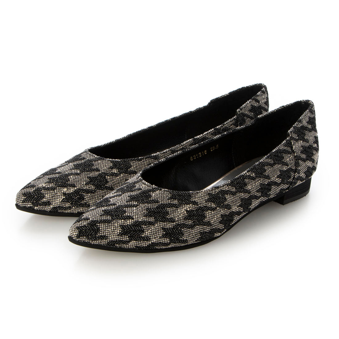 Himiko Flat Plain Pumps/631316