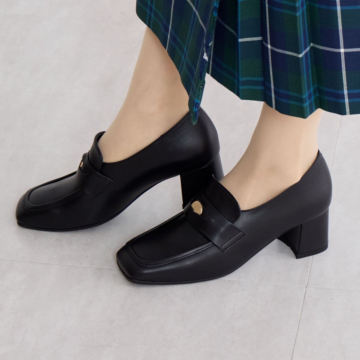 ヒミコ 卑弥呼 コインディティールヒールローファー/641315