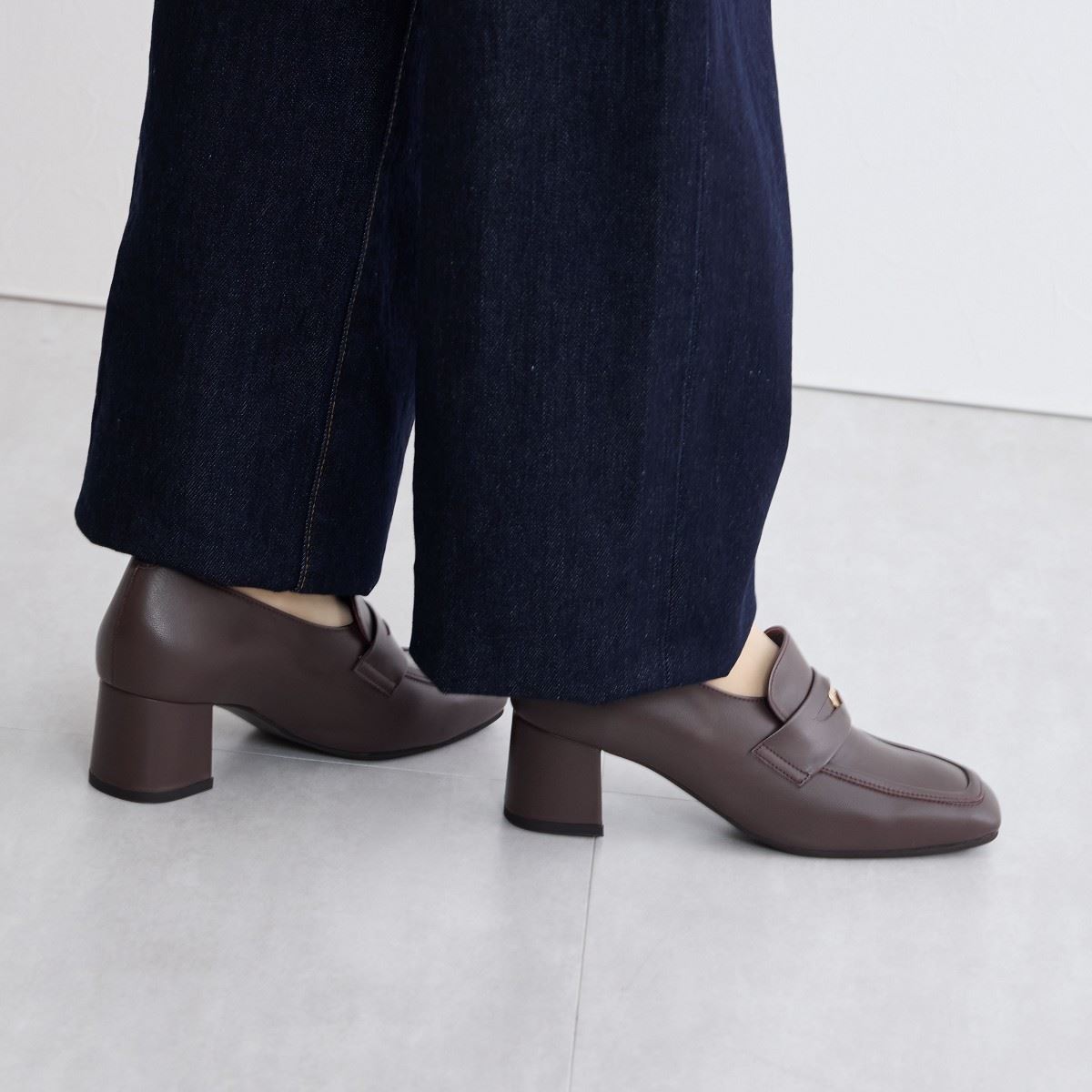 ヒミコ 卑弥呼 コインディティールヒールローファー/641315