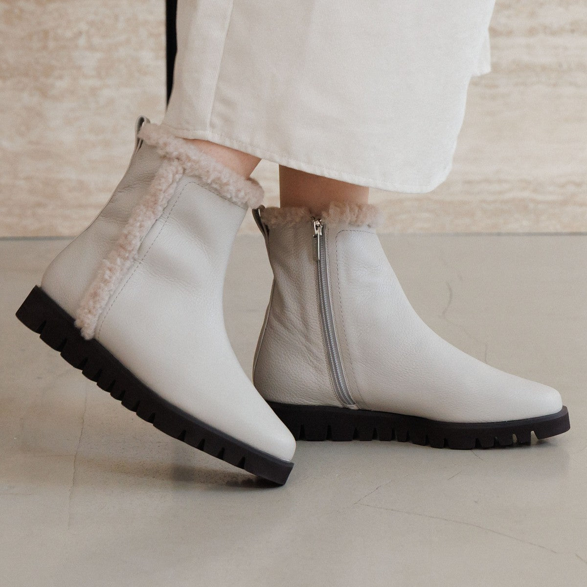 ヒミコ 卑弥呼 ウェーブソールボアブーツ/651416 （カーキ） カーキ