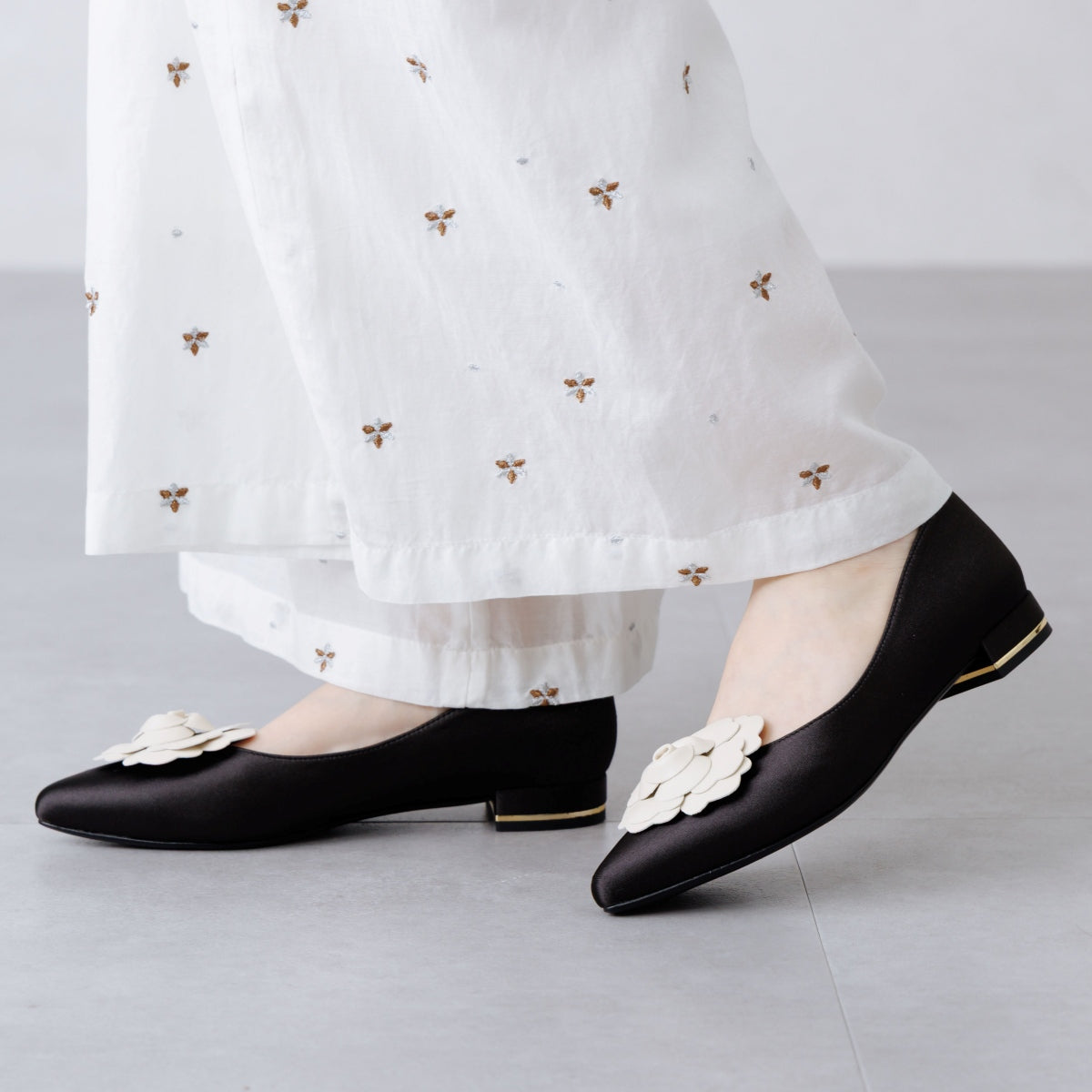 ヒミコ 卑弥呼 HANAE MORI×HIMIKO フラワーモチーフ フラットパンプス/661127 （ピンク） ピンク
