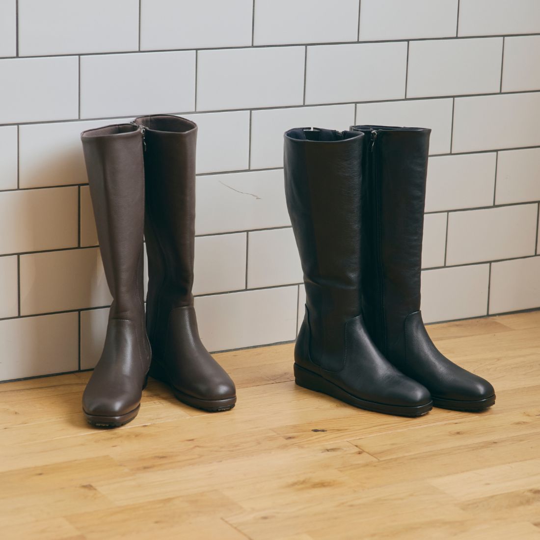 HIPS Wedge Heel Long Boots