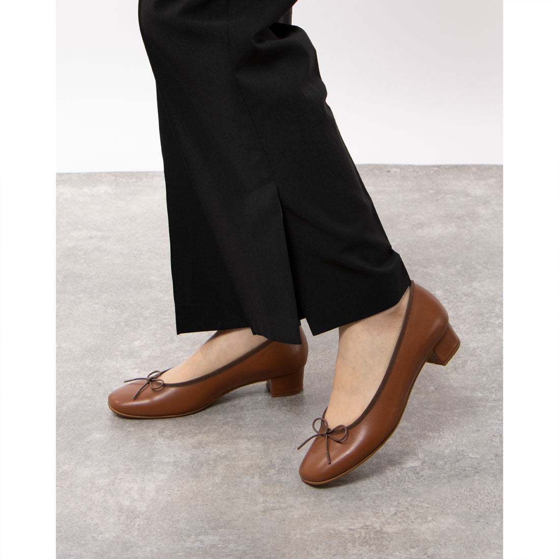 HIPS Heeled Ballet Pumps