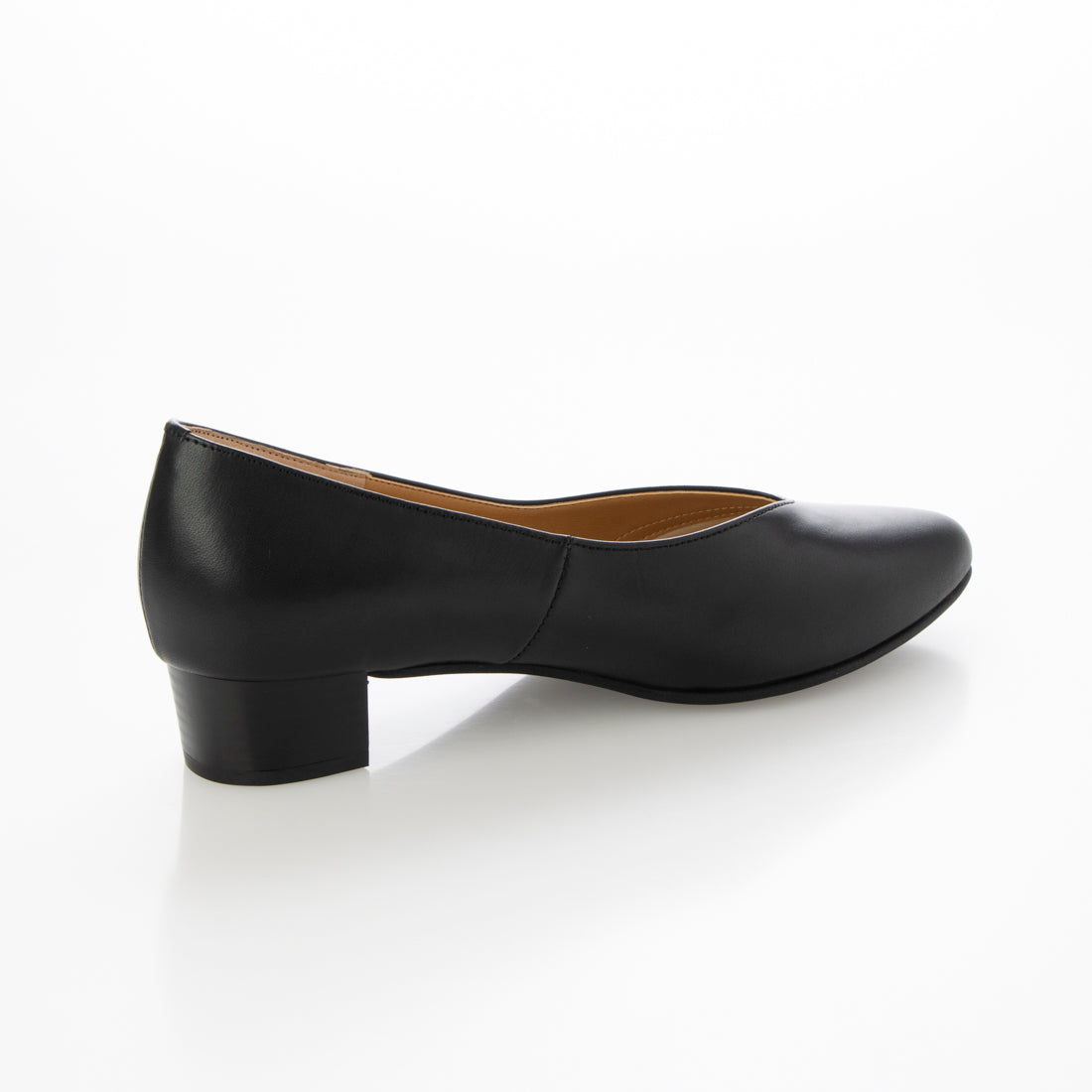 HIPS Soft V-cut leather pumps
