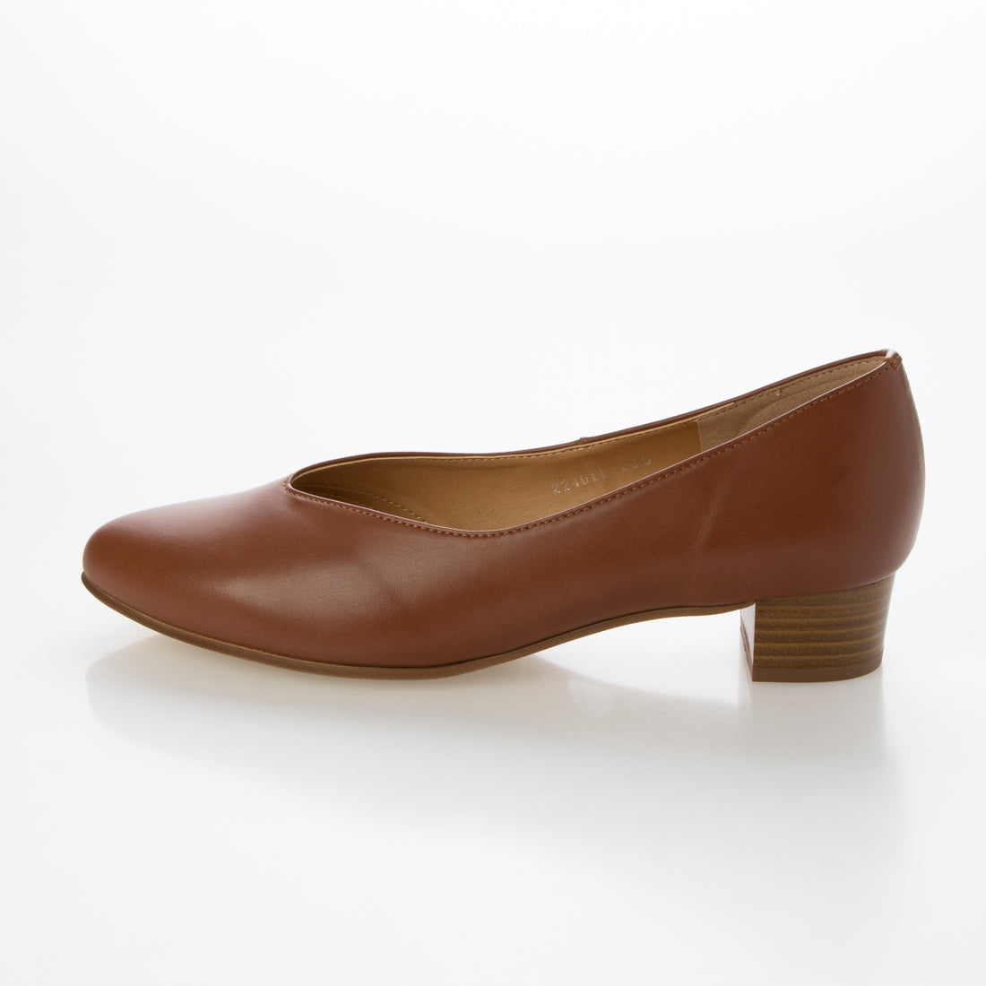 HIPS Soft V-cut leather pumps