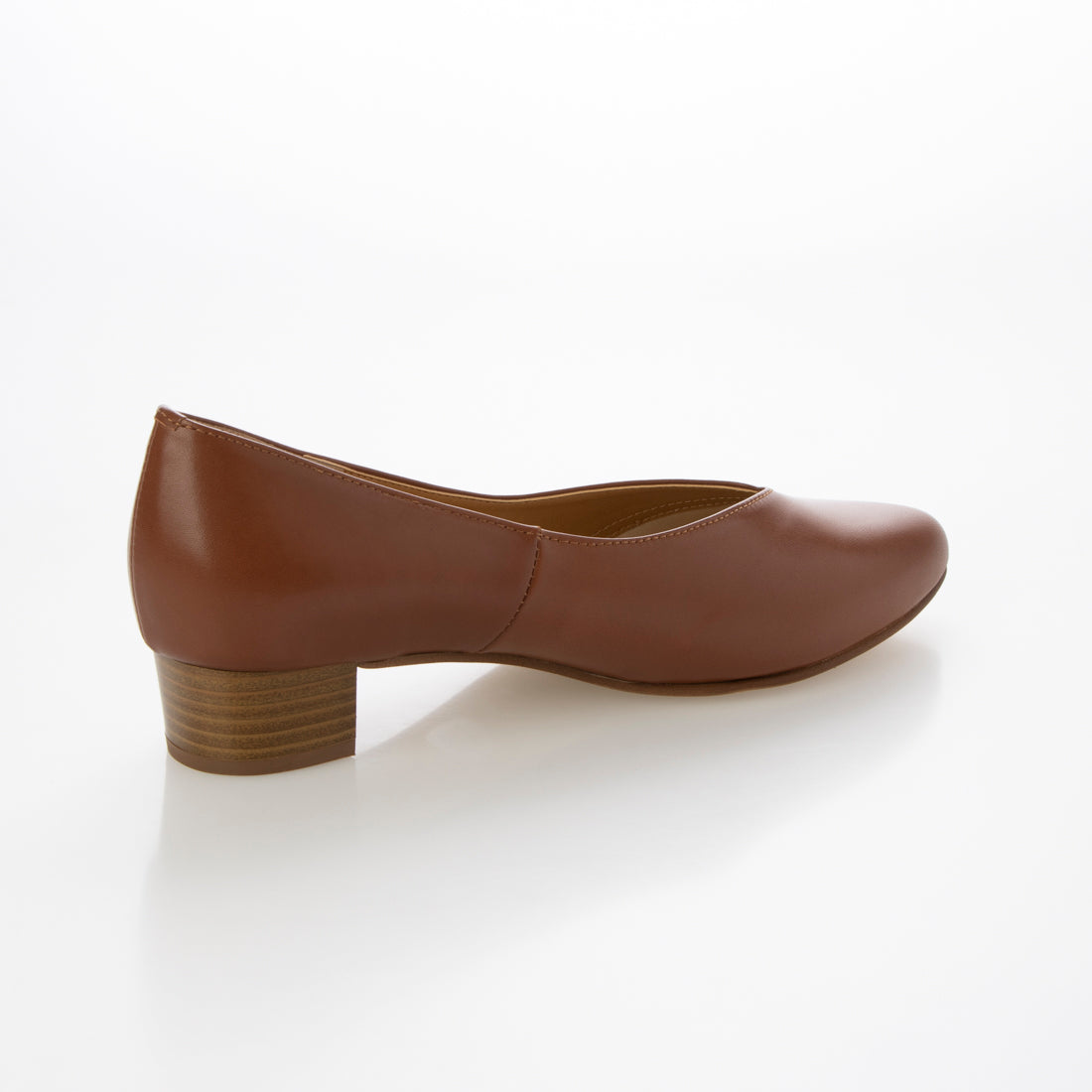 HIPS Soft V-cut leather pumps