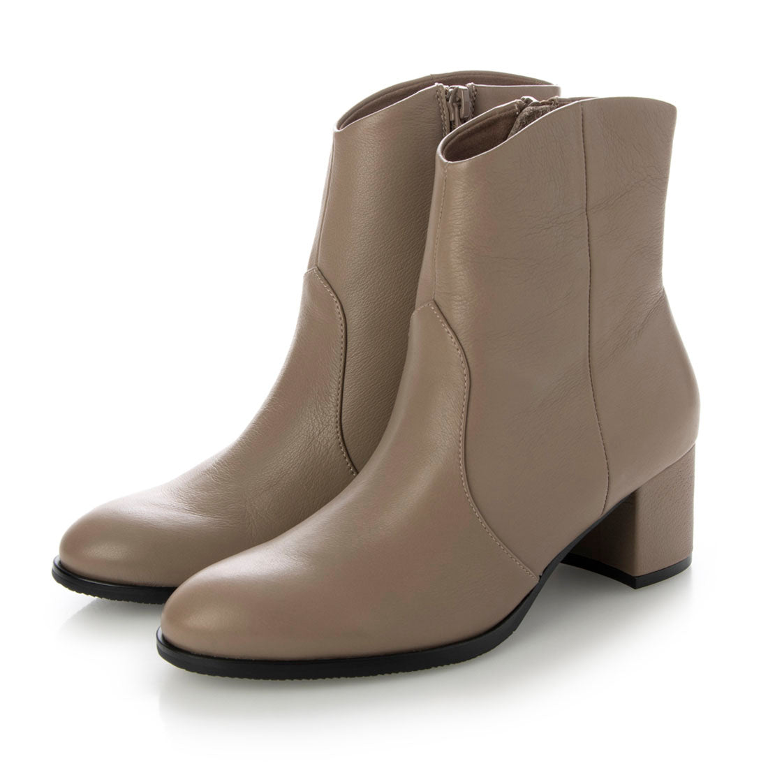 HIPS Soft Leather Western Cut Short Boots