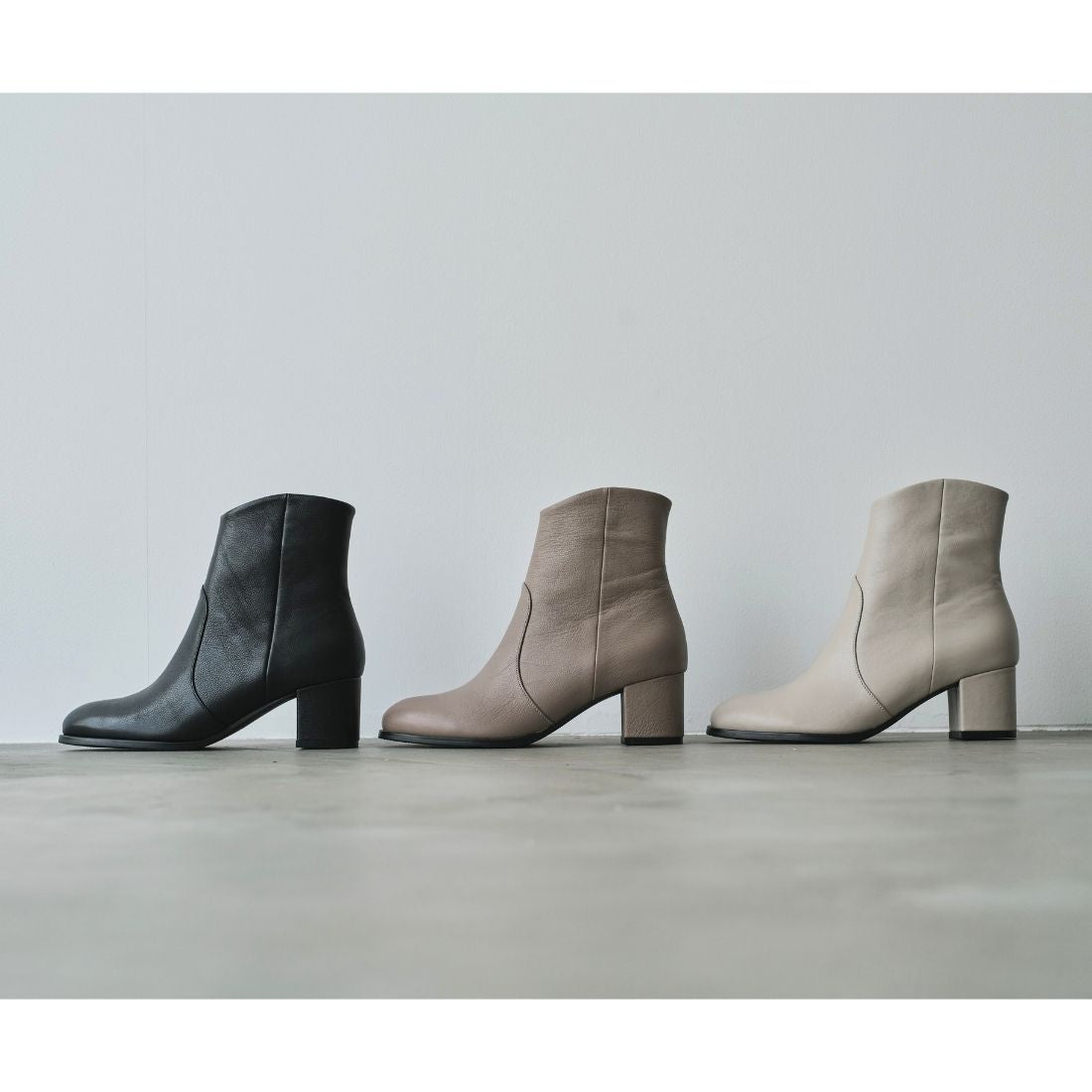 HIPS Soft Leather Western Cut Short Boots