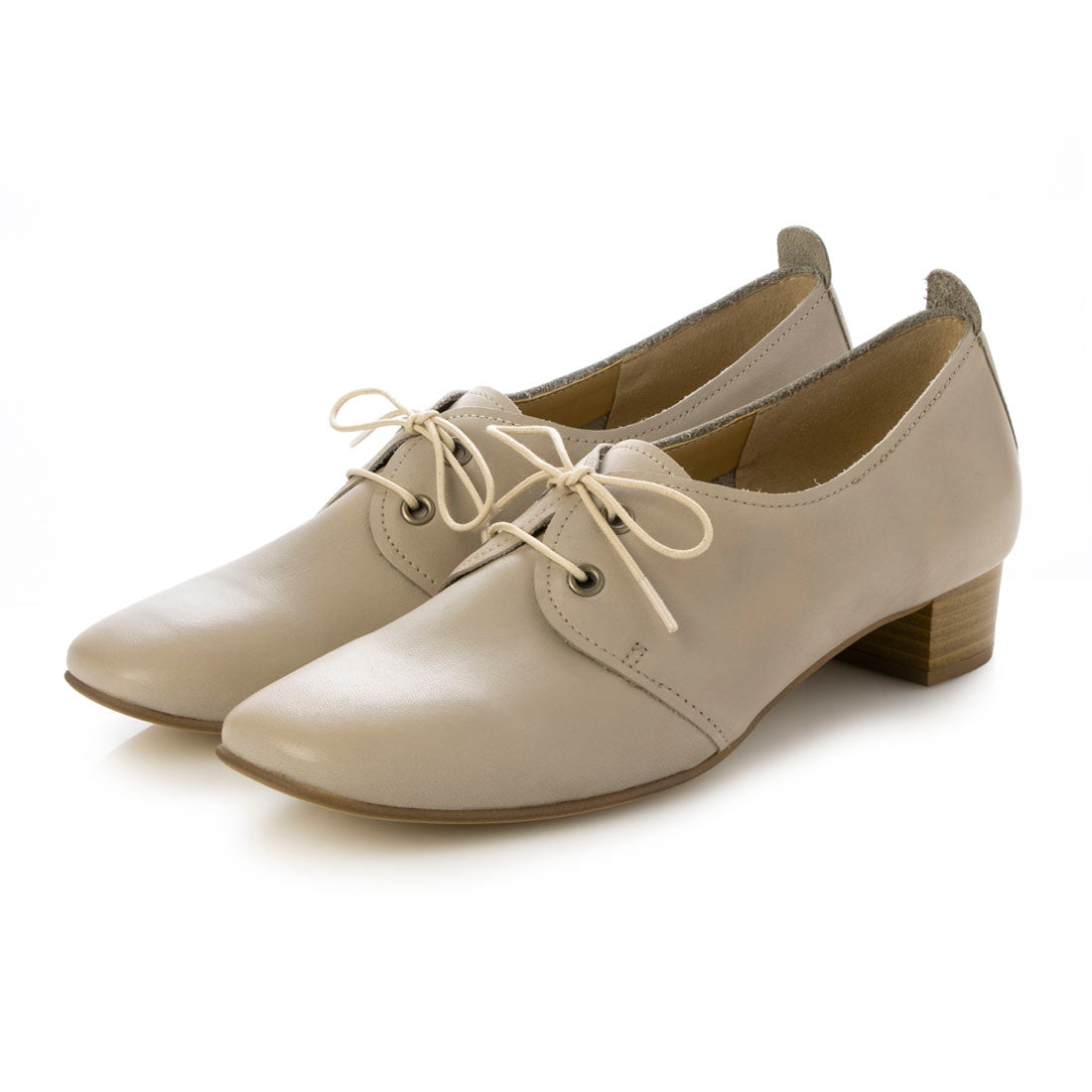HIPS lace-up shoes
