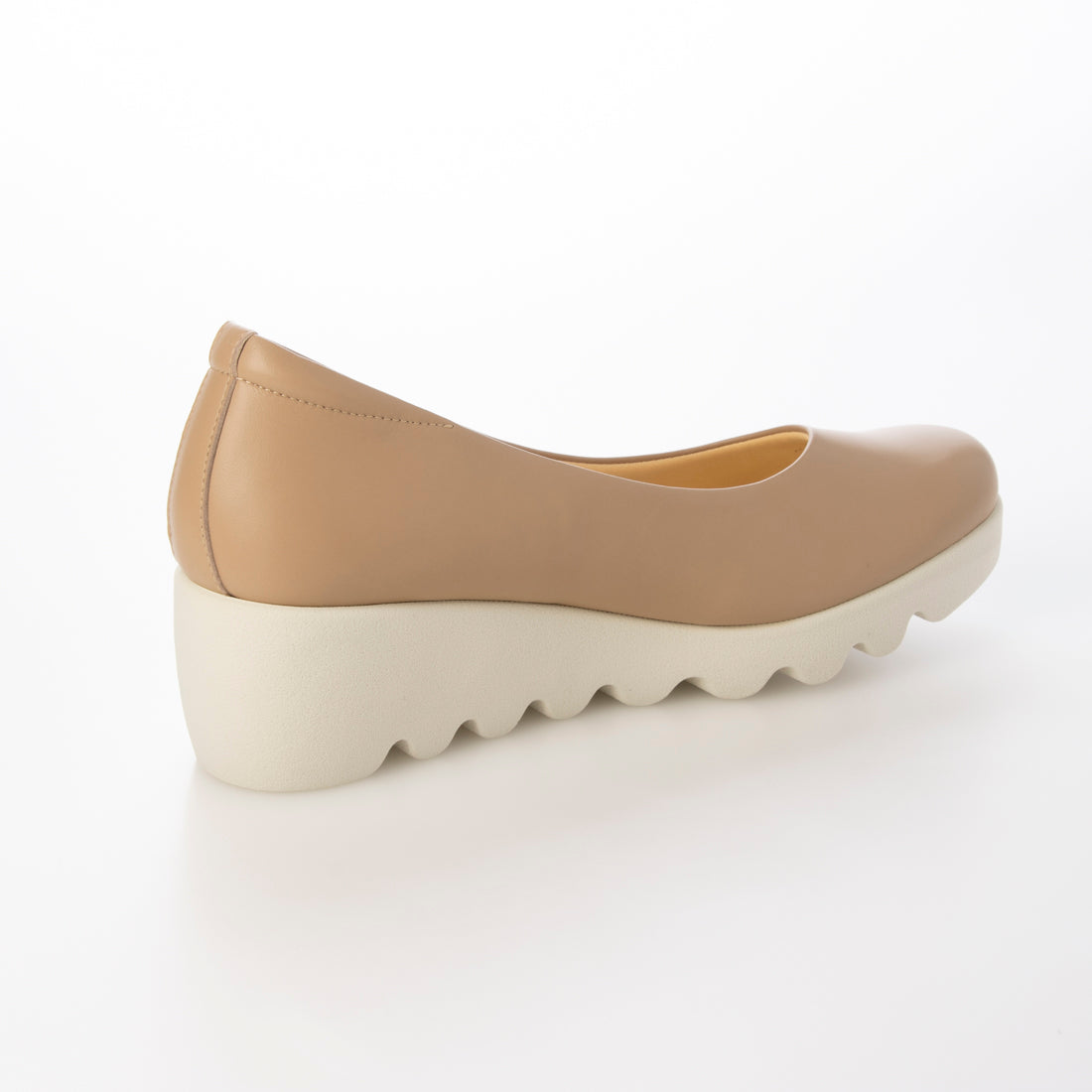 HILLS AVENUE Plain Wave Sole Limited