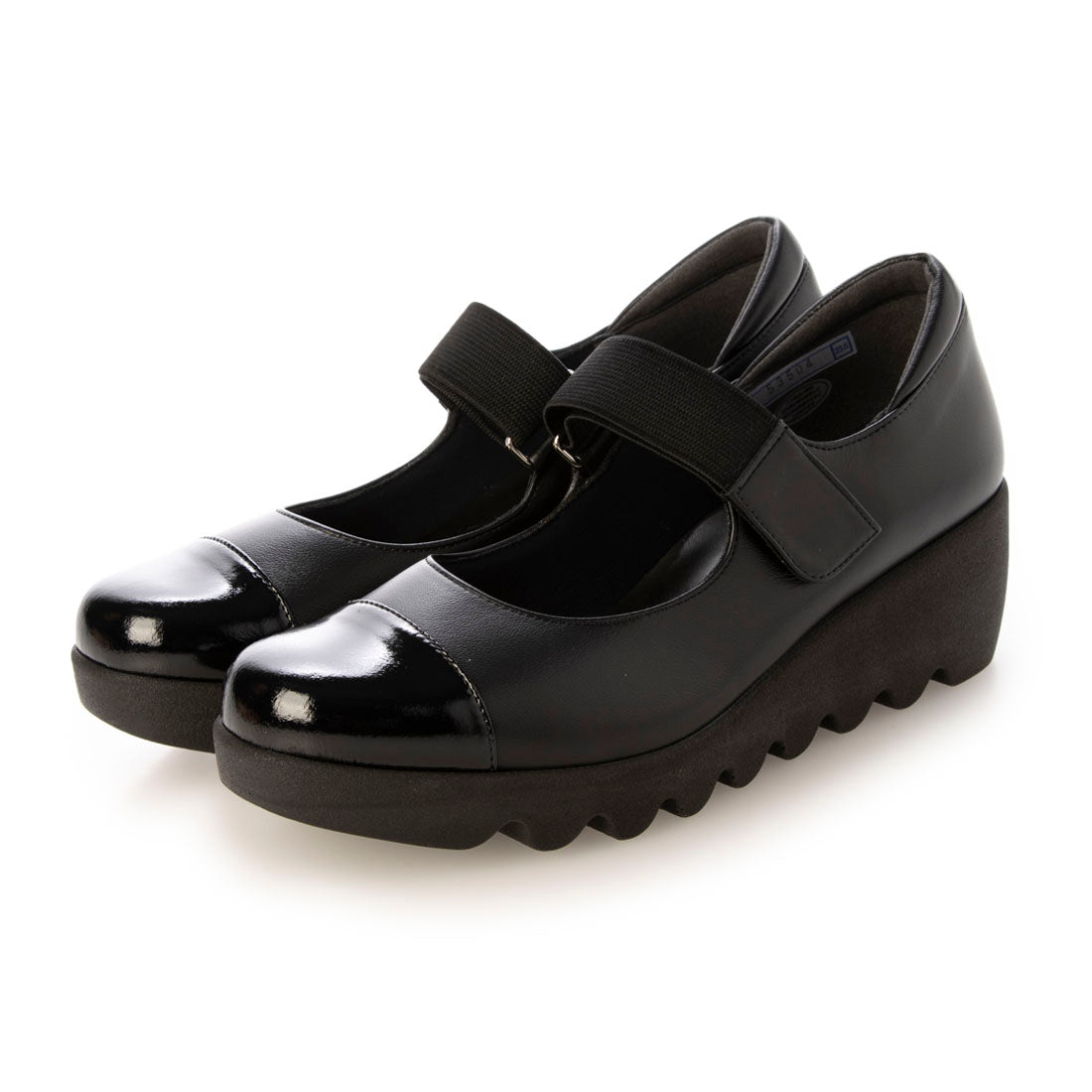 HILLS AVENUE Wide Elastic Strap Pumps