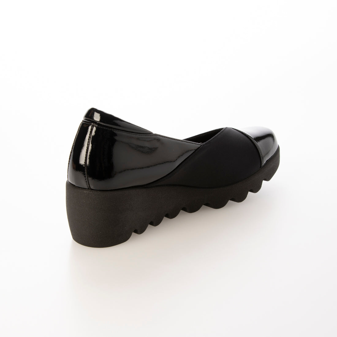 ヒルズアヴェニュー HILLS AVENUE インサイドストレッチ ウェーブソール