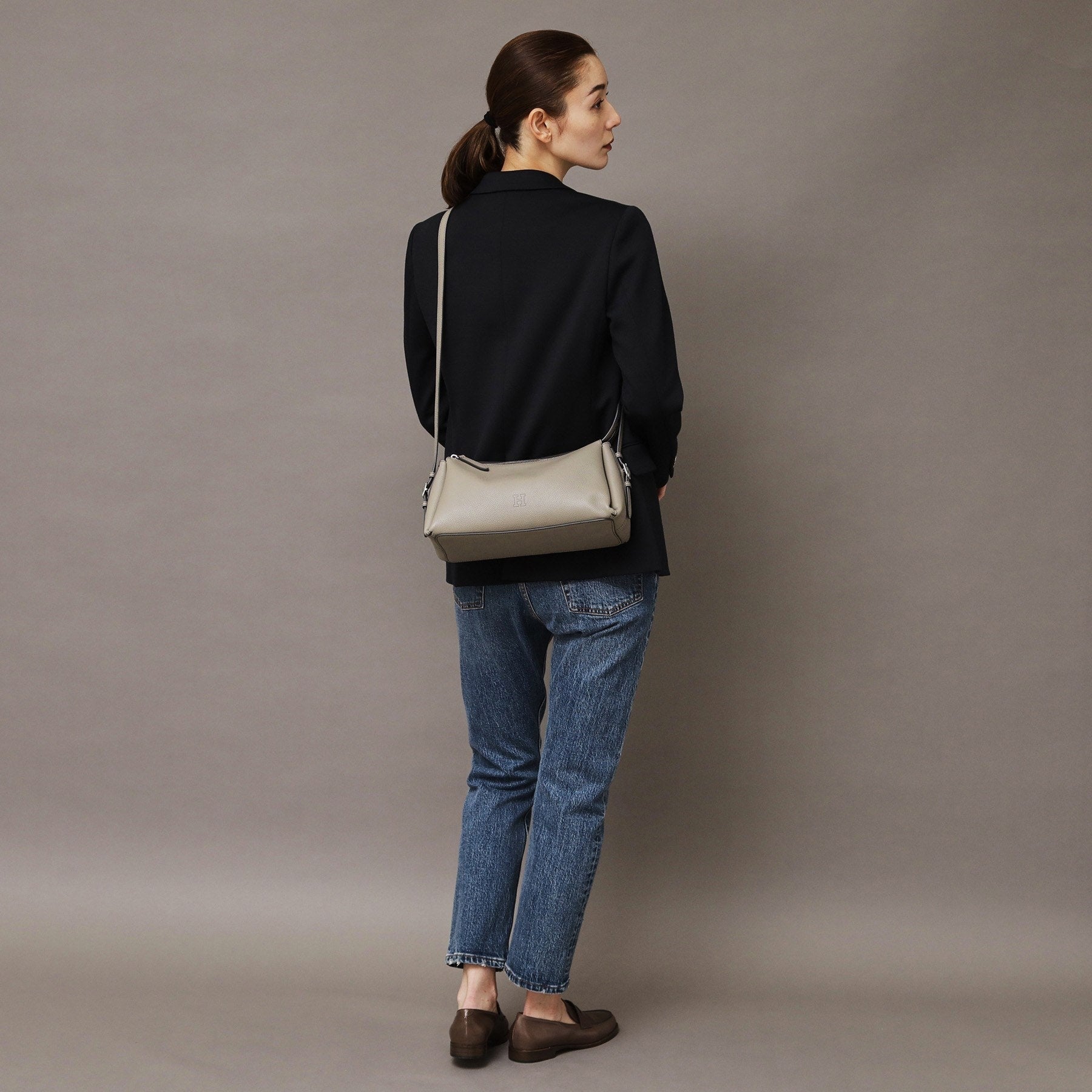 ヒロフ HIROFU 【サルト】2WAY レザーショルダーバッグ S 本革 （ツンドラ(710)） ツンドラ(710)