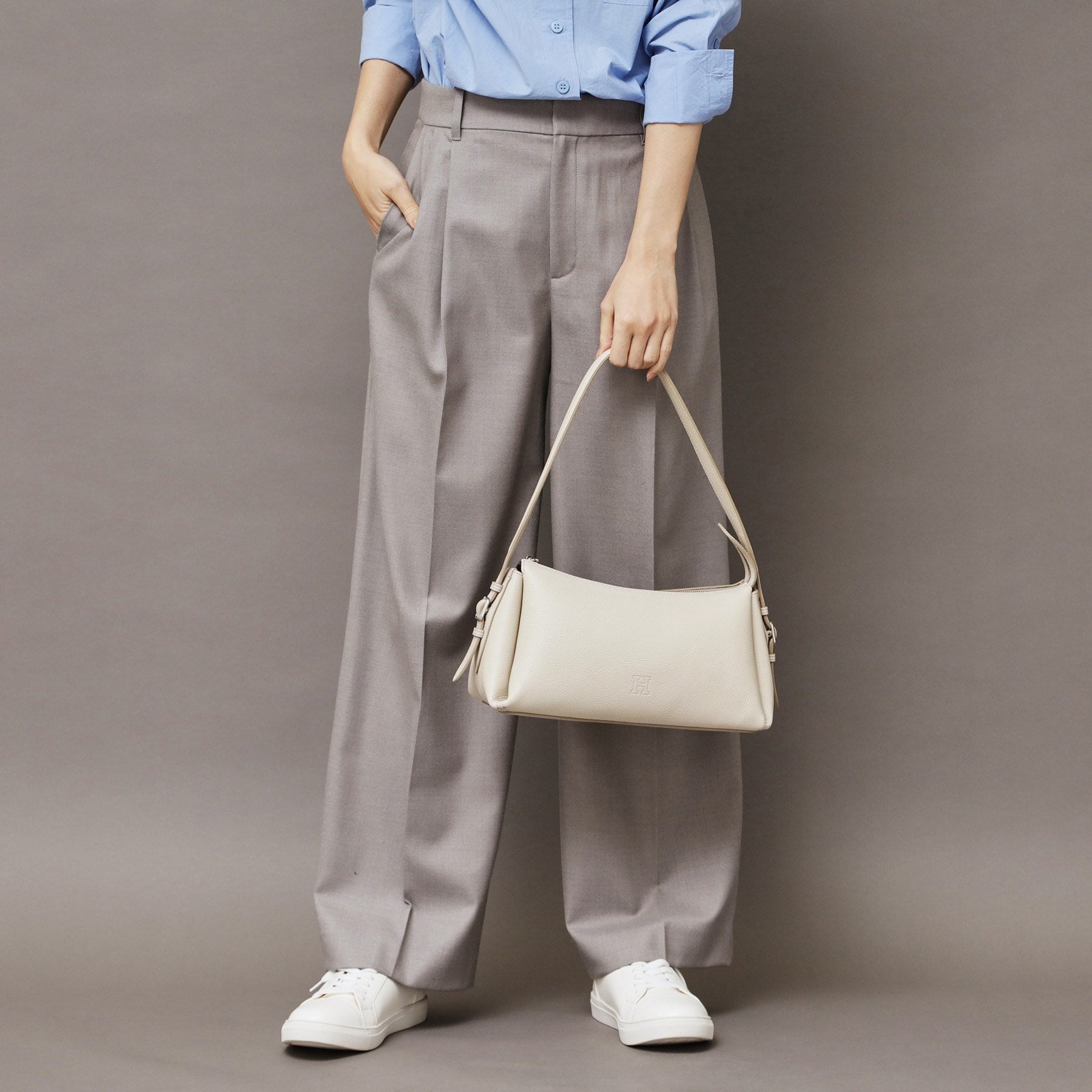 ヒロフ HIROFU 【サルト】2WAY レザーショルダーバッグ S 本革 （ツンドラ(710)） ツンドラ(710)