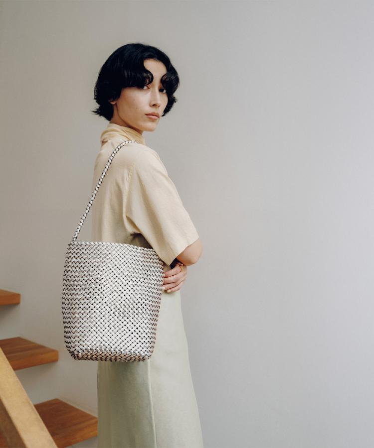 ヒロフ HIROFU 【ブレッツァバッファロー】レザーメッシュショルダーバッグ S 本革 ステッチ メタリックカラー （シルバー(006)） シルバー(006)