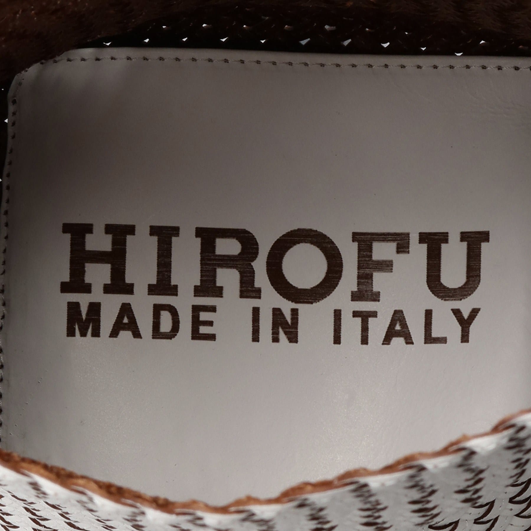 ヒロフ HIROFU 【ブレッツァバッファロー】レザーメッシュショルダーバッグ S 本革 ステッチ （ブラック(019)） ブラック(019)
