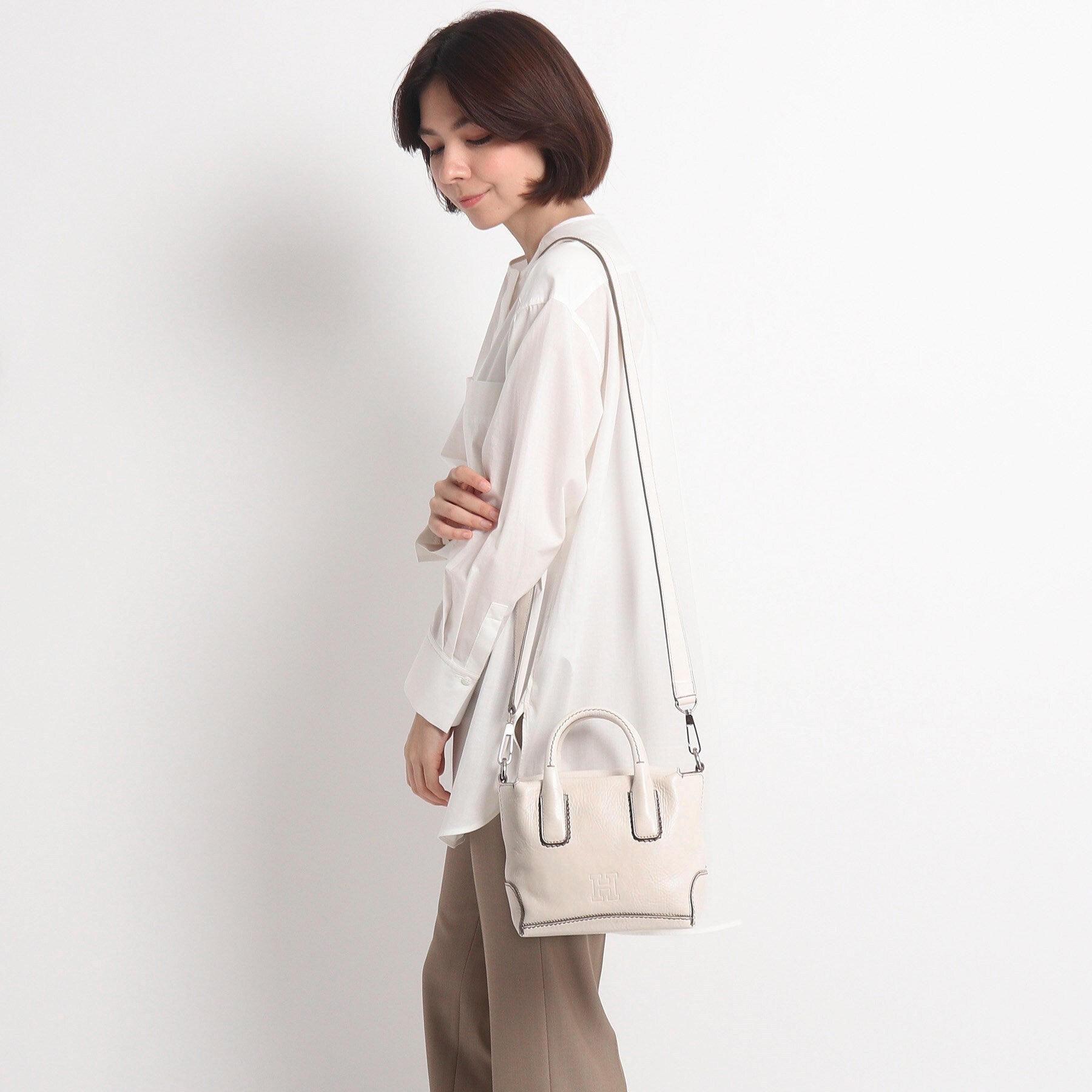 ヒロフ HIROFU 【デュオ】レザーハンドバッグ S 2WAY 本革 ミニバッグ