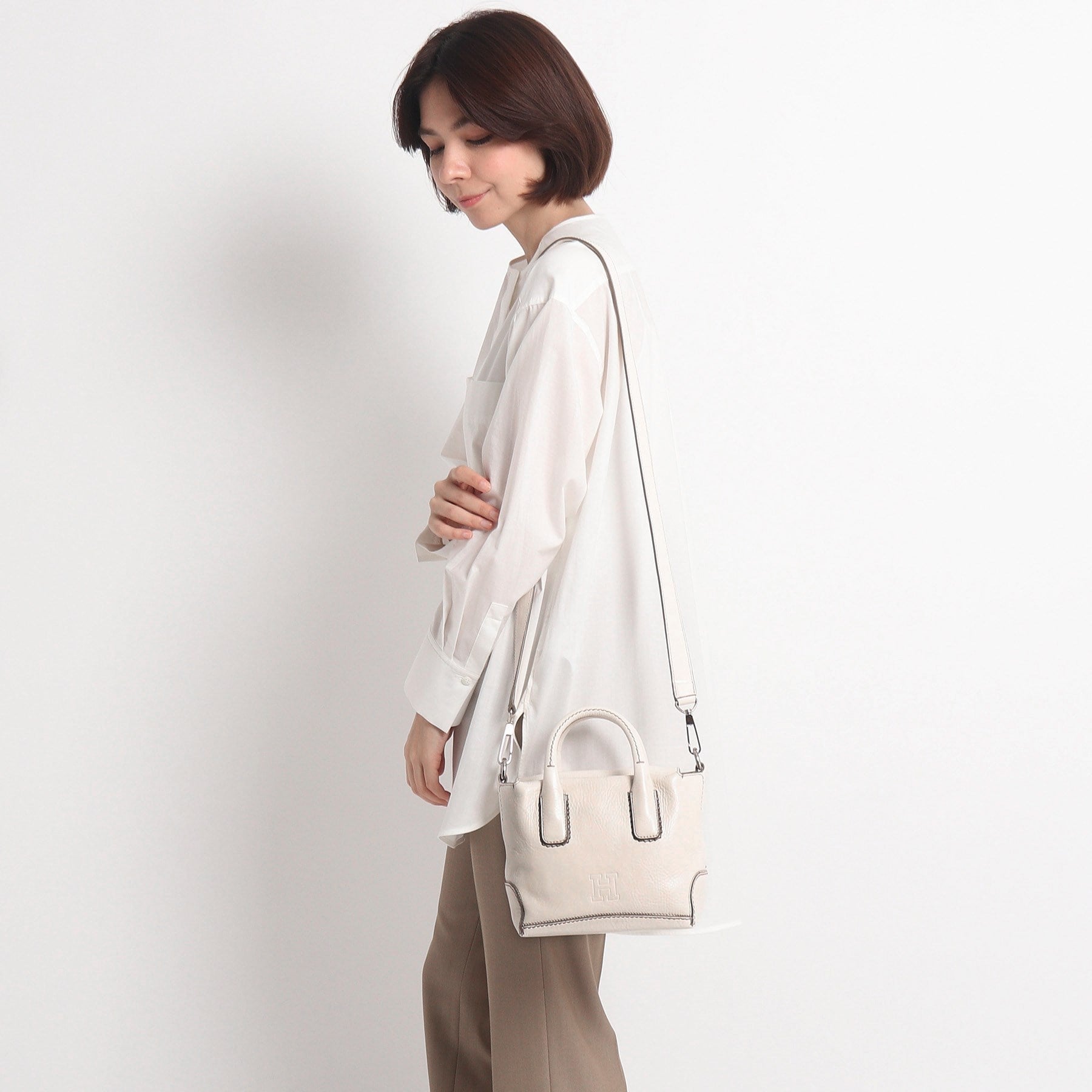 ヒロフ HIROFU 【デュオ】レザーハンドバッグ S 2WAY 本革 ミニバッグ