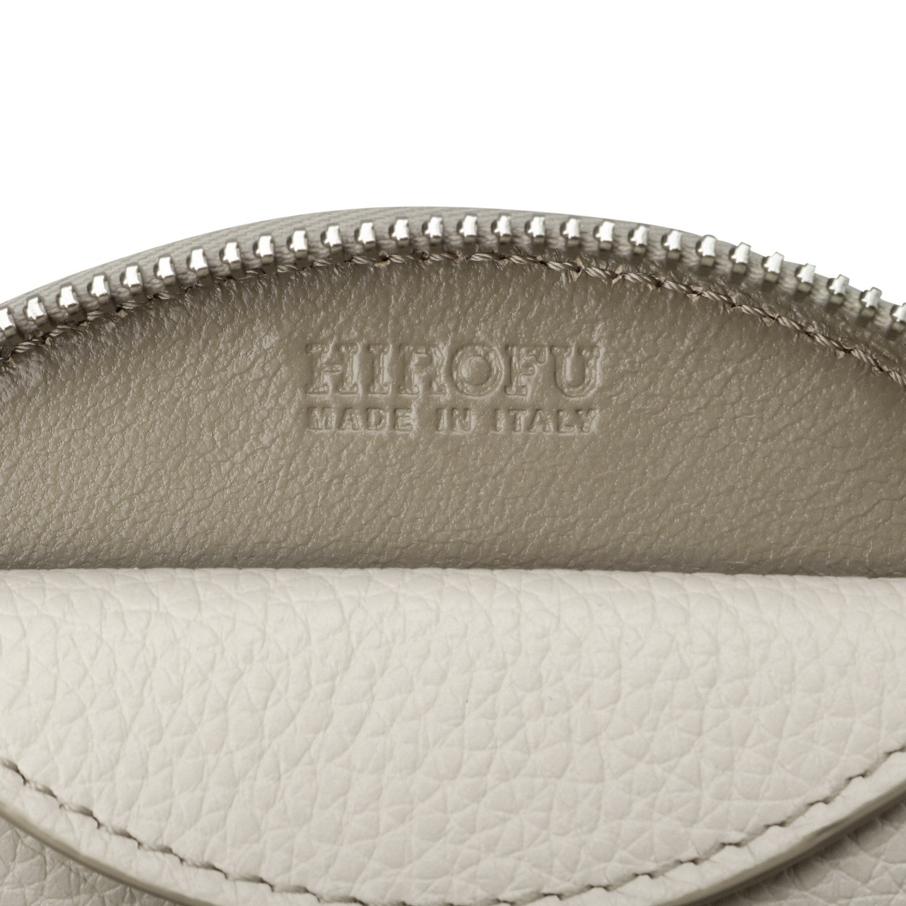 ヒロフ HIROFU 【アクセサリー】ポーチ レザー コンパクト 本革 （シルク(204)） シルク(204)