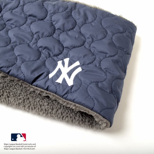 グラソス GLAZOS 【大人向けサイズあり】【MLB】チームロゴキルティングネックウォーマー （クロ） クロ