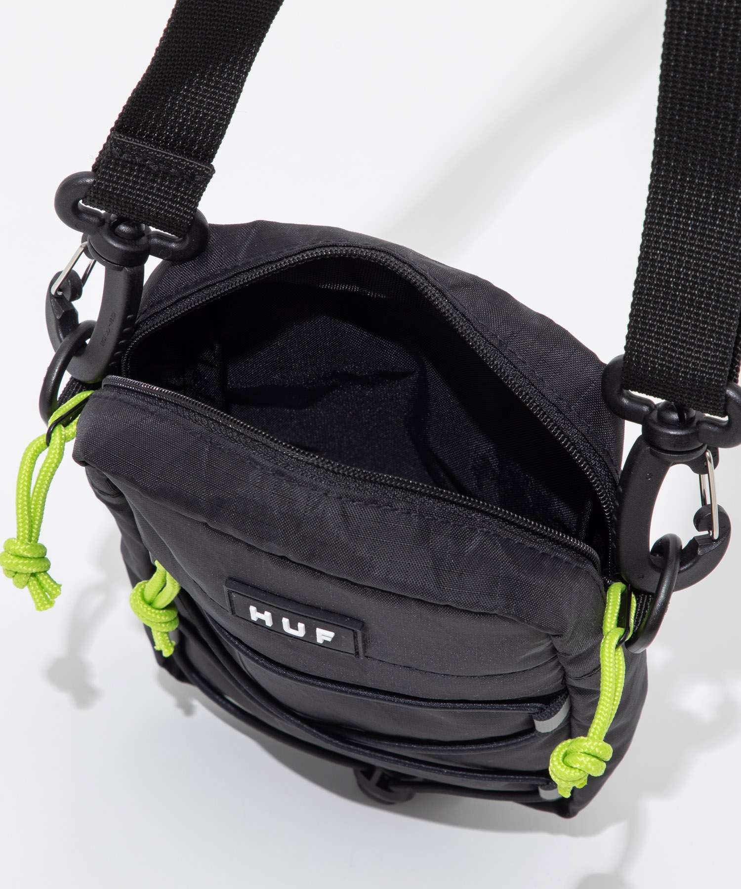 ハフ HUF ハフ HUF AC00987 ショルダーバッグ BOWERY SIDE BAG メンズ レディース ミニバッグ バワリー サイドバッグ （ブラック） ブラック