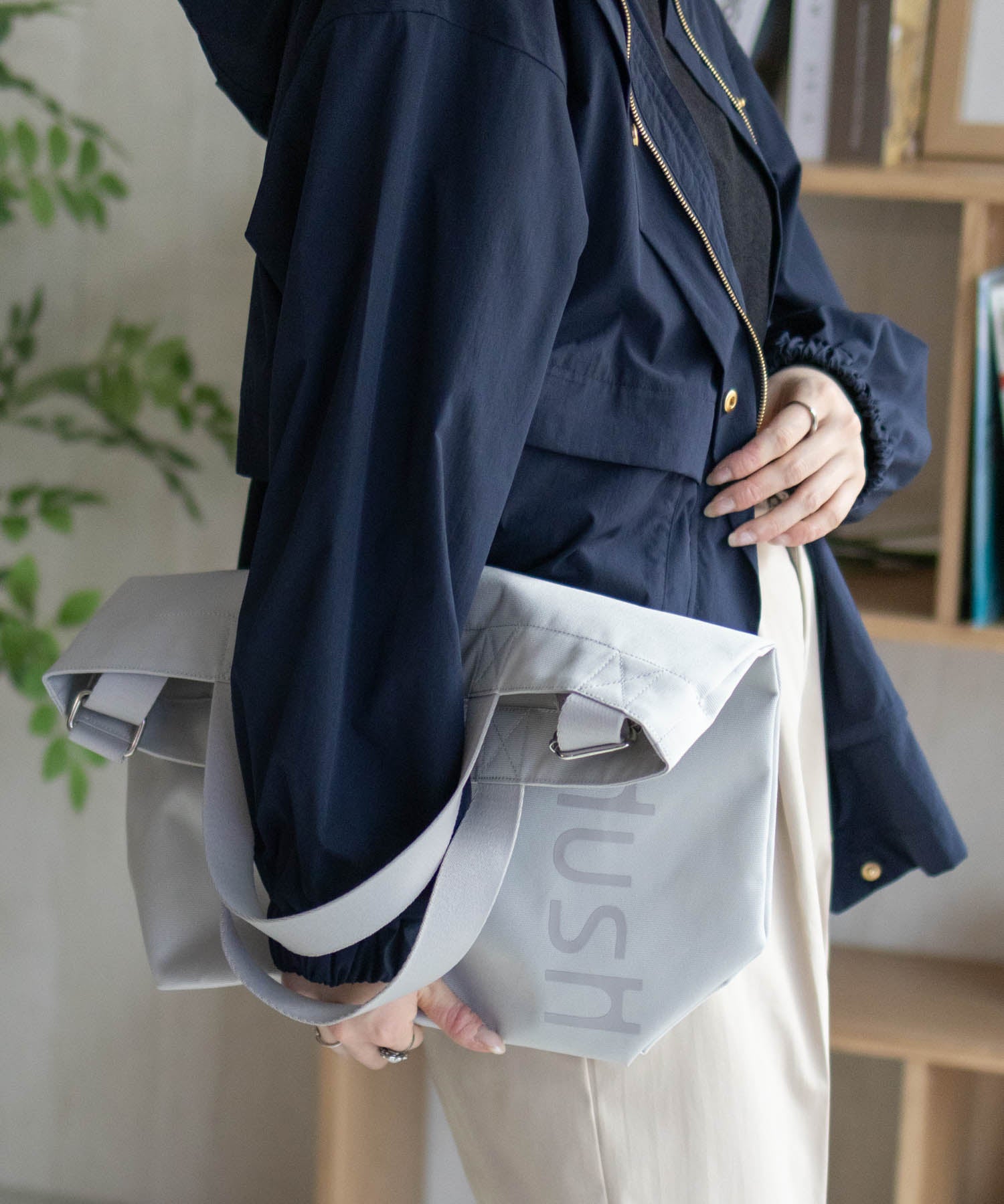 HusHusH logo tote bag