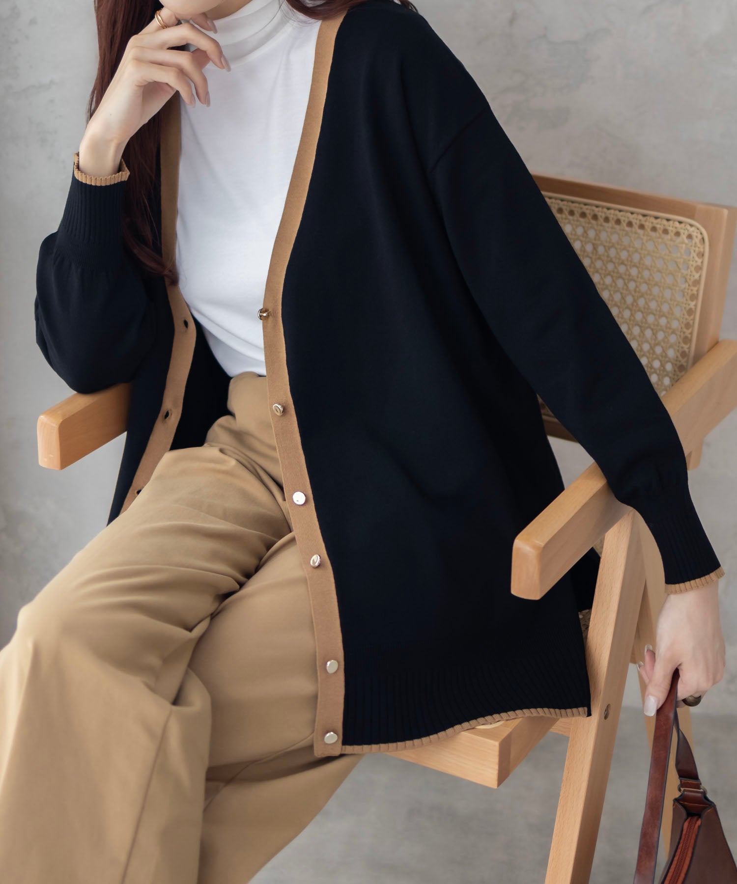 HusHusH Color Block V-Neck Cardigan