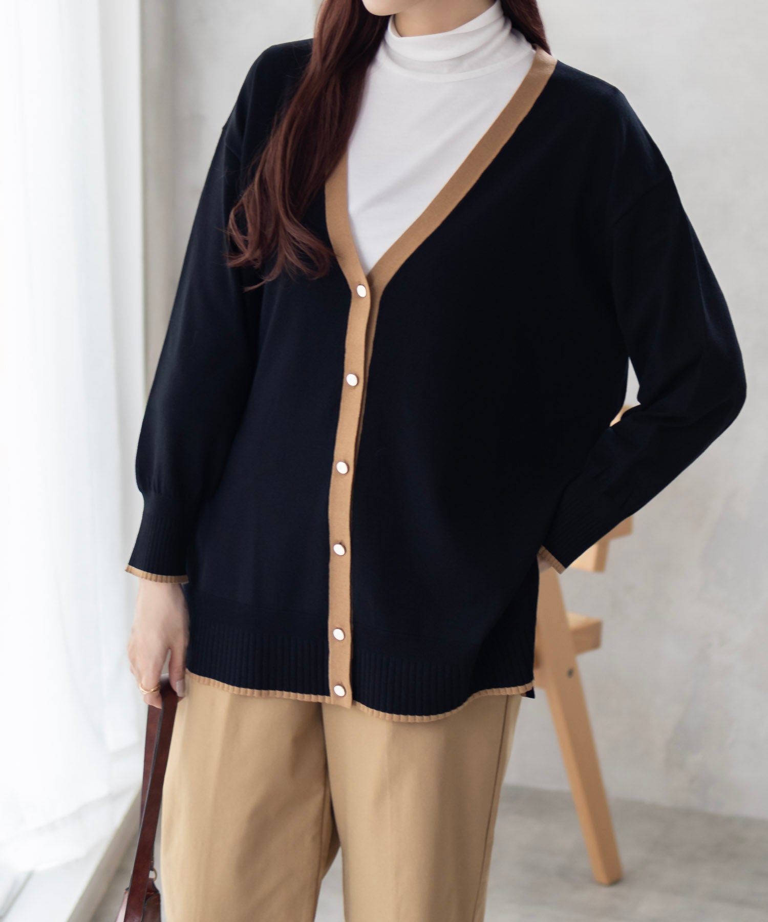 HusHusH Color Block V-Neck Cardigan