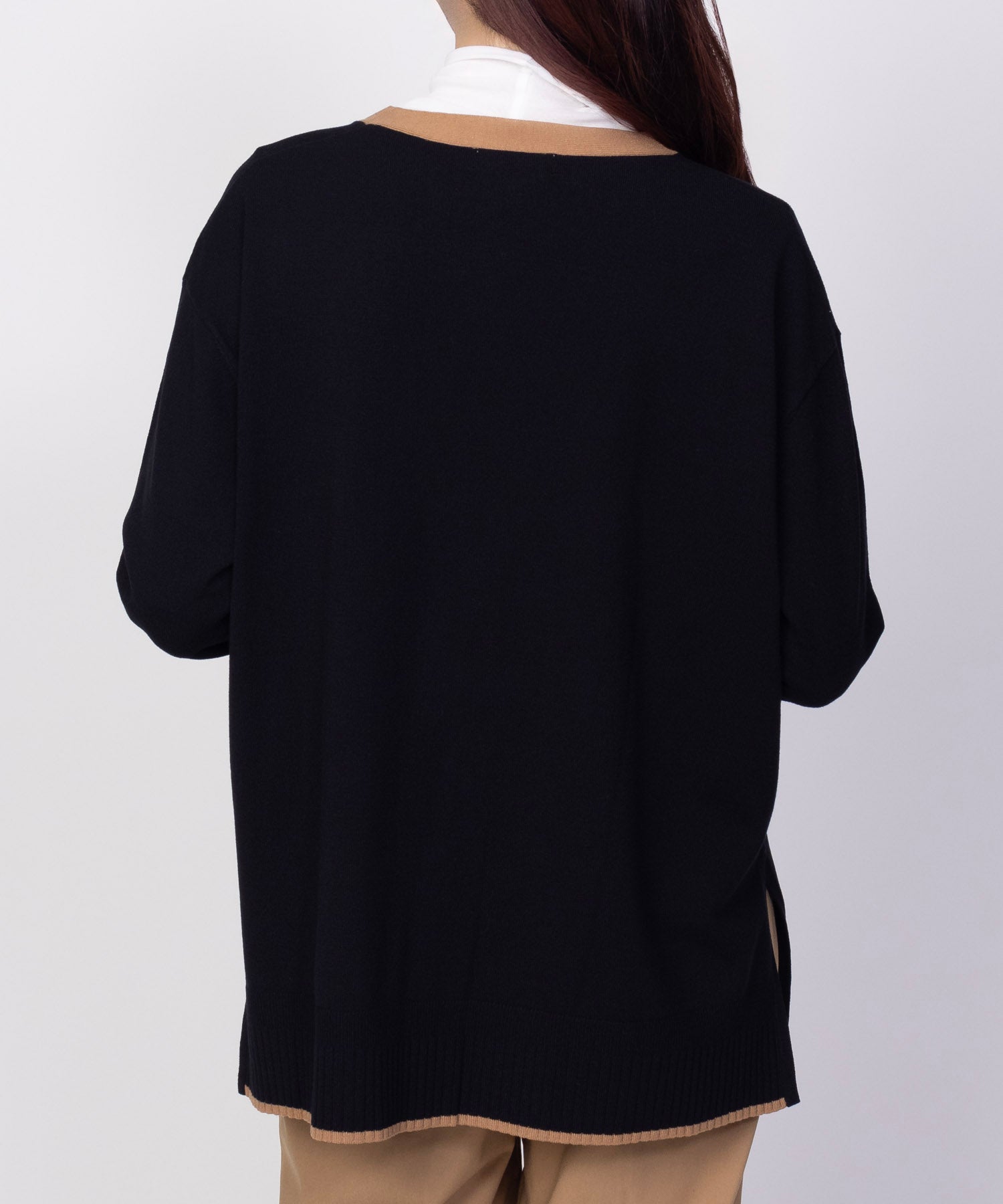 HusHusH Color Block V-Neck Cardigan