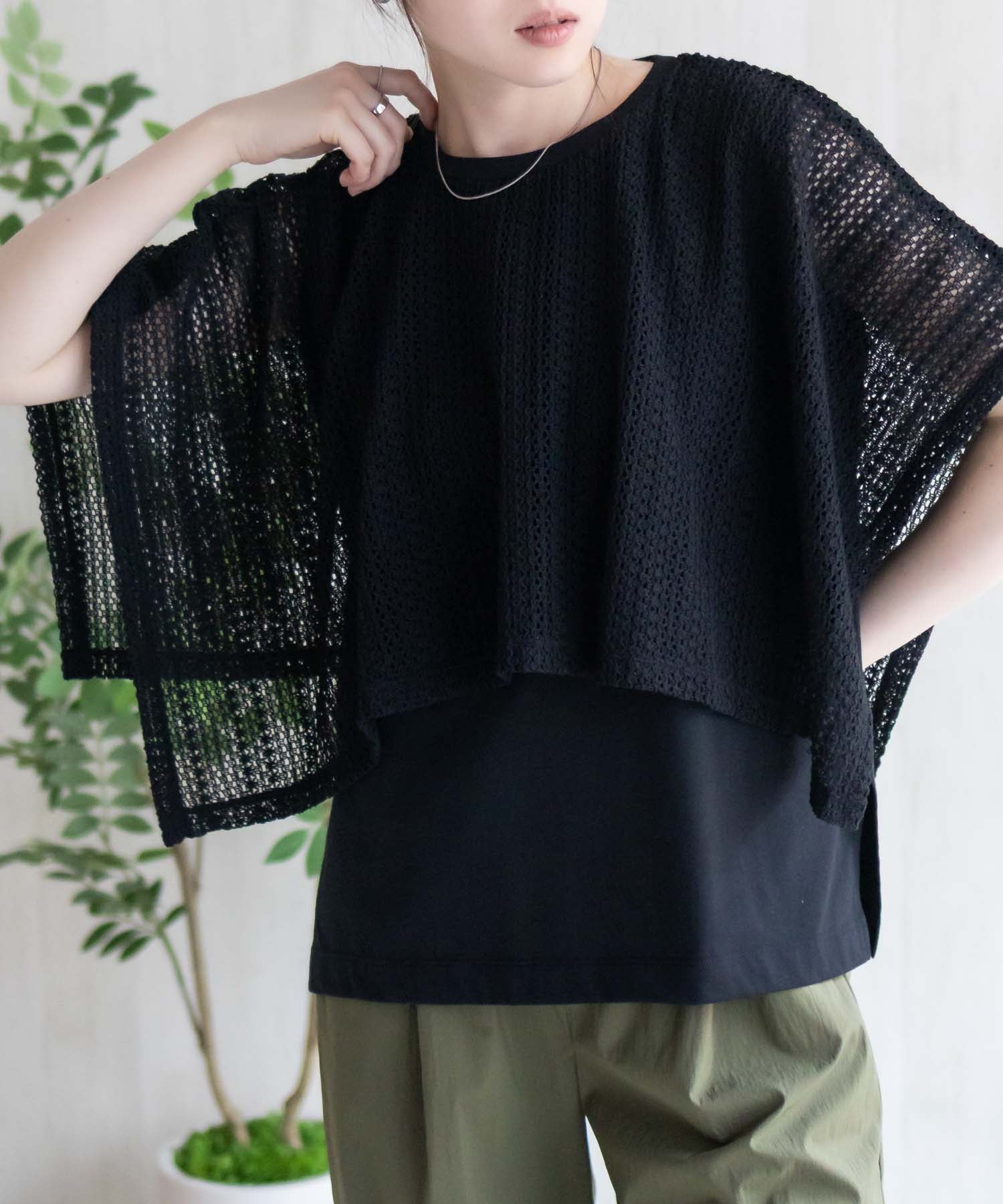 ハッシュアッシュ HusHusH ケープ調Tシャツ （ホワイト） ホワイト