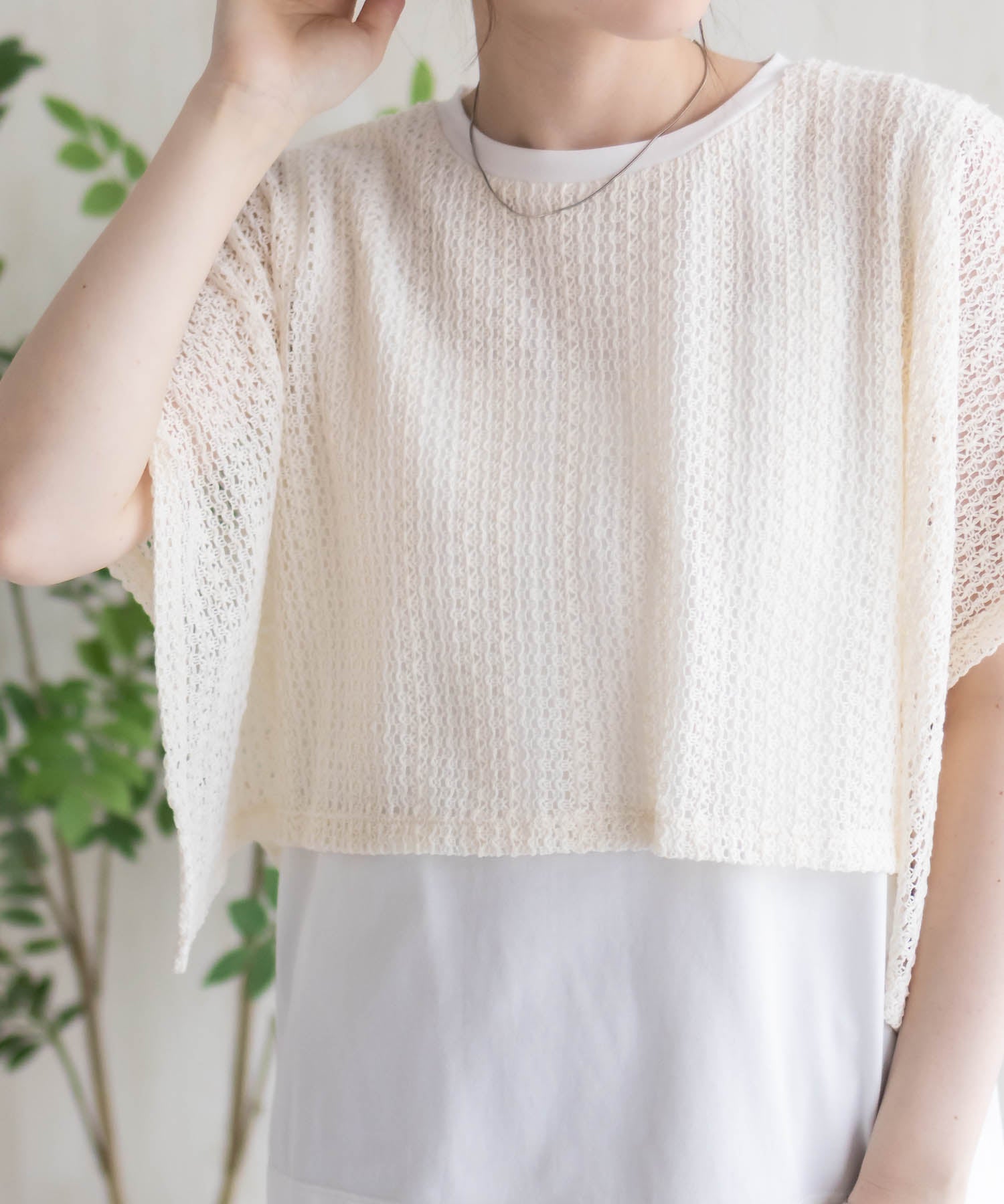 ハッシュアッシュ HusHusH ケープ調Tシャツ （ホワイト） ホワイト