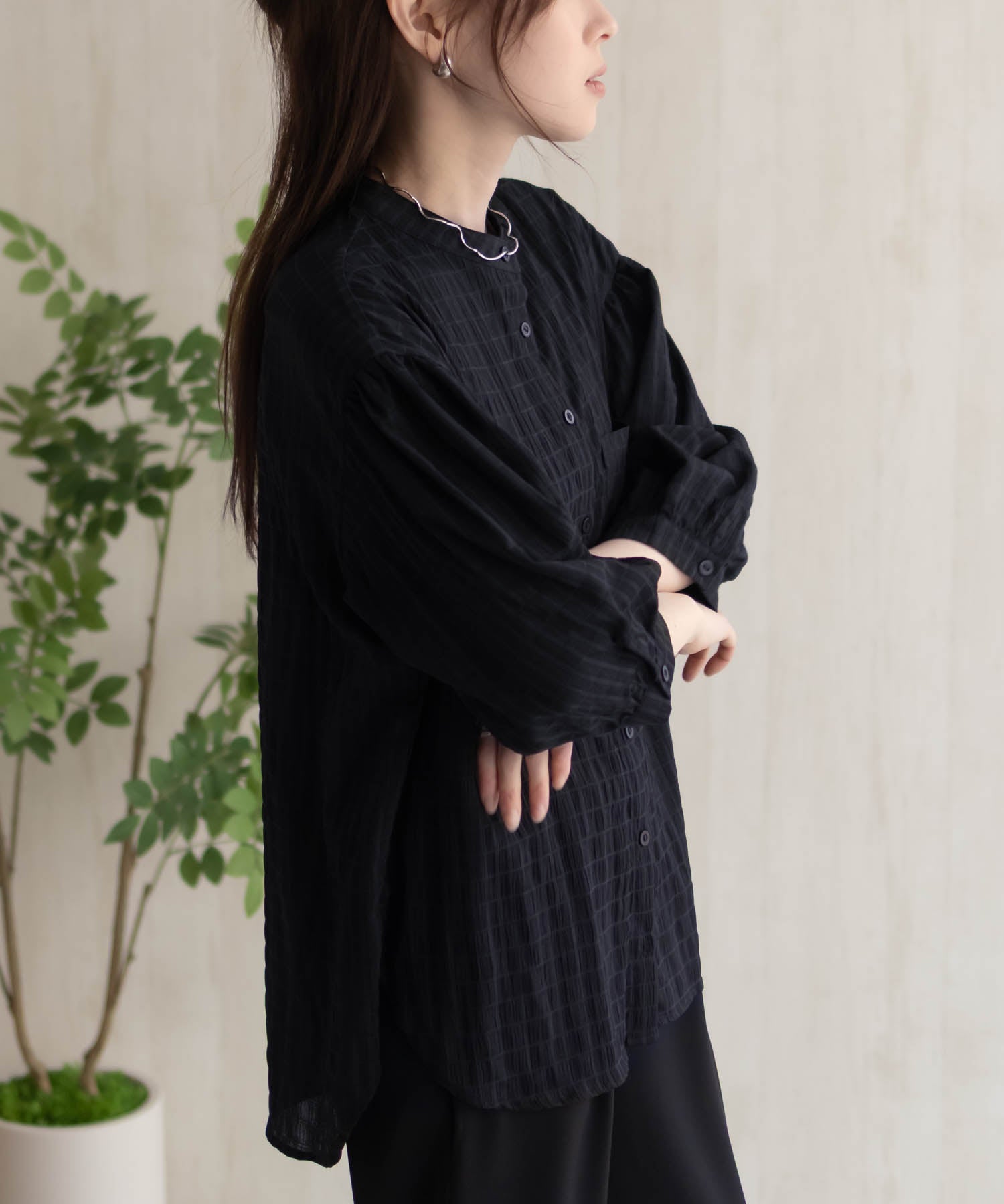 ハッシュアッシュ HusHusH バンドカラー7分袖ブラウス （サックス） サックス