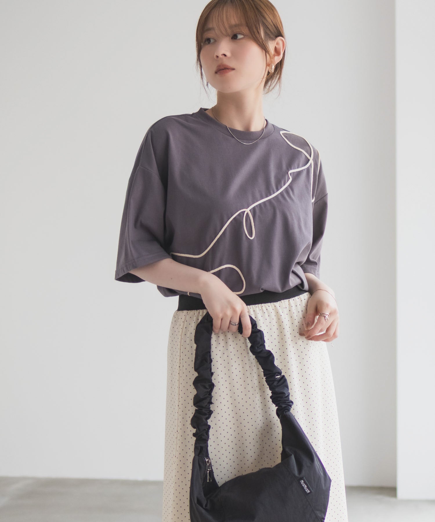 ハッシュアッシュ HusHusH コード刺繍Tシャツ （ベージュ） ベージュ