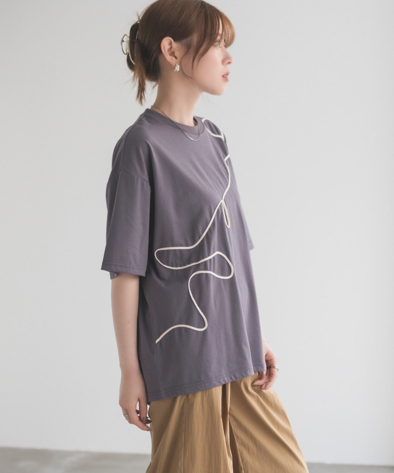 ハッシュアッシュ HusHusH コード刺繍Tシャツ （ベージュ） ベージュ