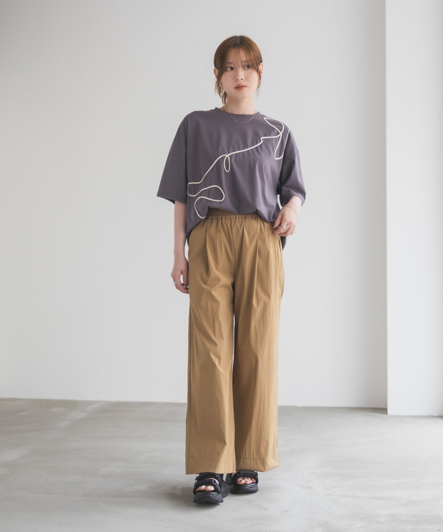 ハッシュアッシュ HusHusH コード刺繍Tシャツ （ベージュ） ベージュ