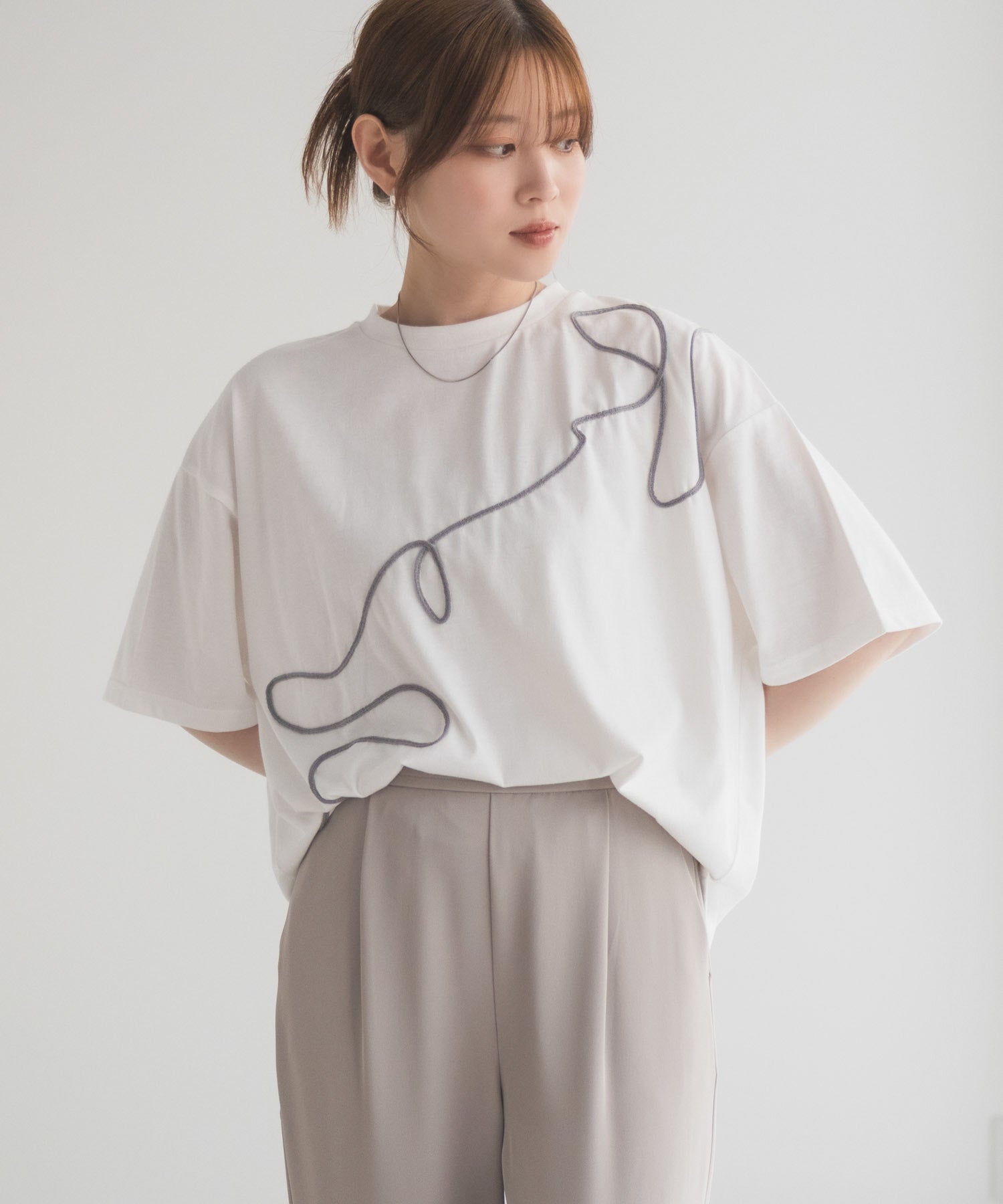 ハッシュアッシュ HusHusH コード刺繍Tシャツ （ベージュ） ベージュ