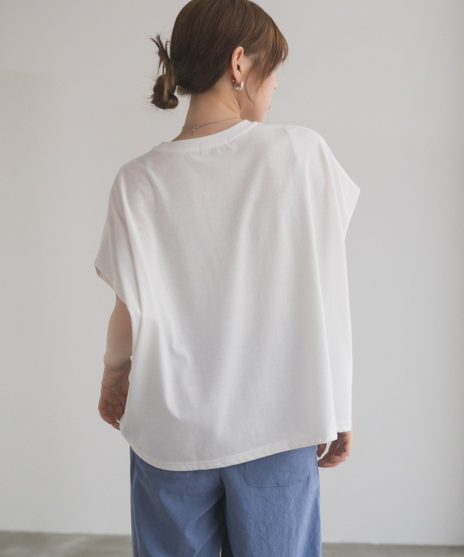 ハッシュアッシュ HusHusH パール使いプリントドルマンTシャツ （ベージュ） ベージュ