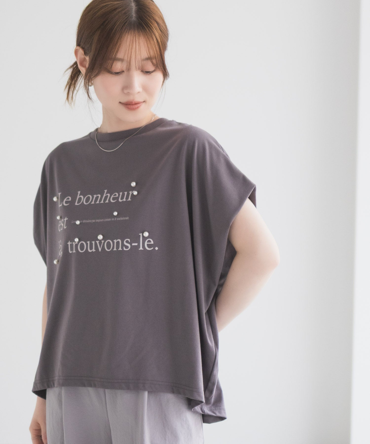 ハッシュアッシュ HusHusH パール使いプリントドルマンTシャツ （ベージュ） ベージュ