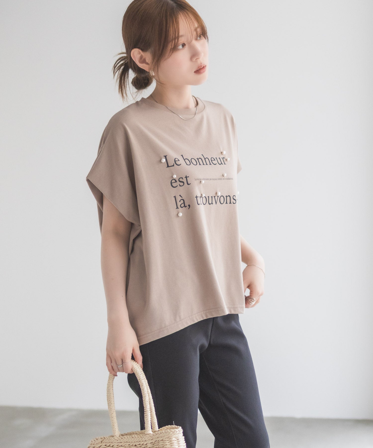 ハッシュアッシュ HusHusH パール使いプリントドルマンTシャツ （ベージュ） ベージュ
