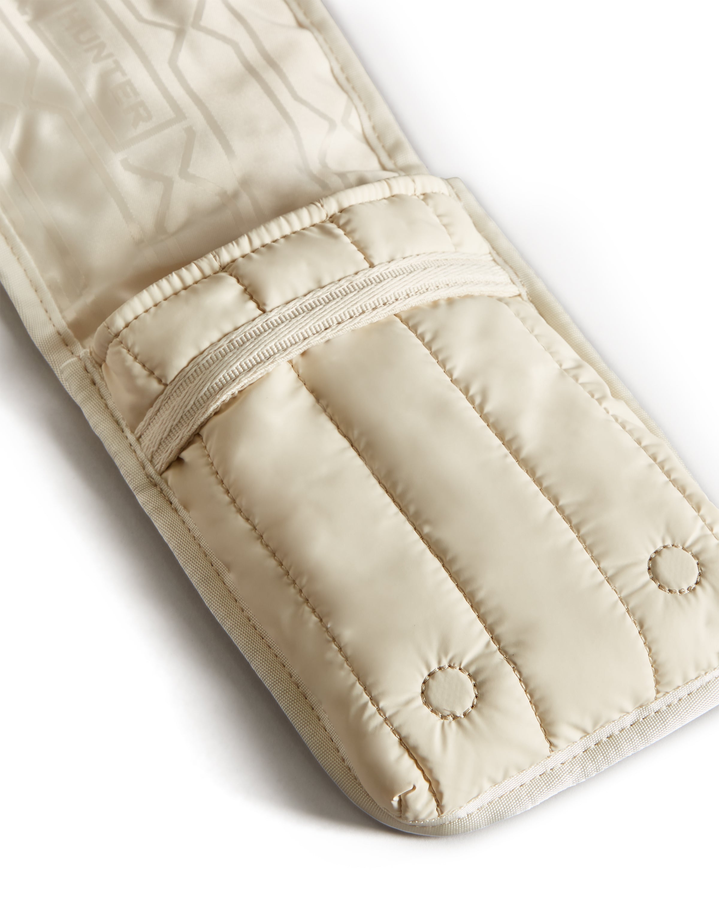 Hunter Intrepid Puffer Essential Phone Pouch