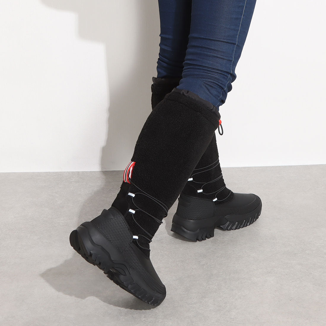 ハンター HUNTER 【レディース】ワンダラートールシェルパスノーブーツ （BLACK） BLACK
