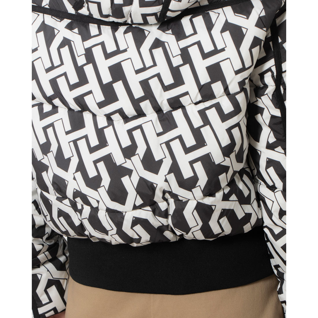 ハンター HUNTER W INTREPID MIDWEIGHT HPRINT SHORT PUFFER