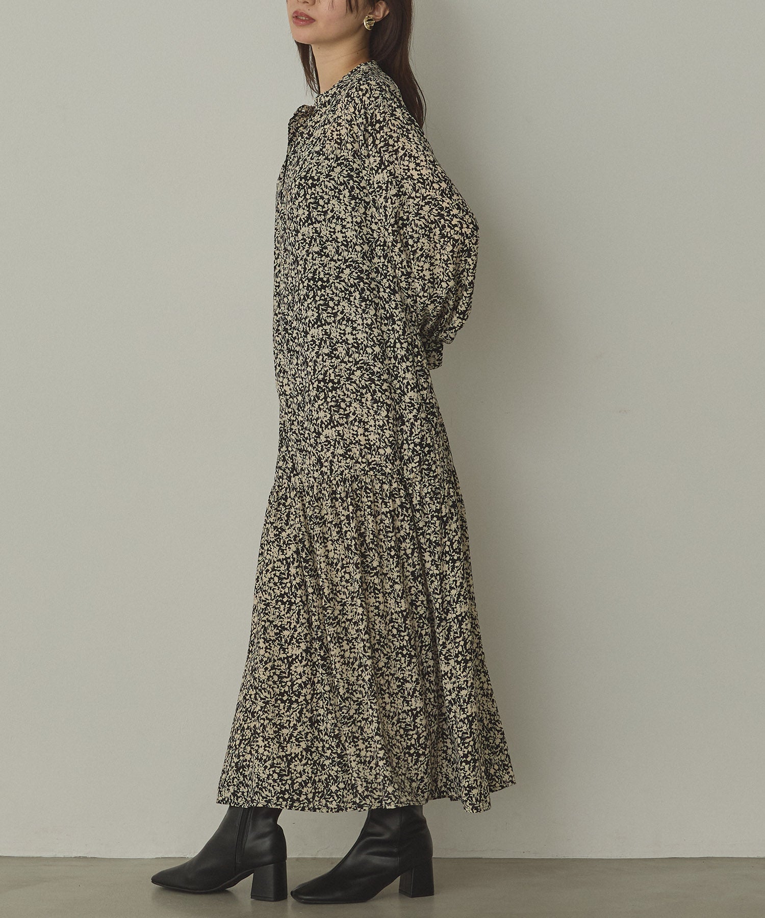 ハンチ hunch ジョーゼット柄 プリントワンピース （ブラック） ブラック