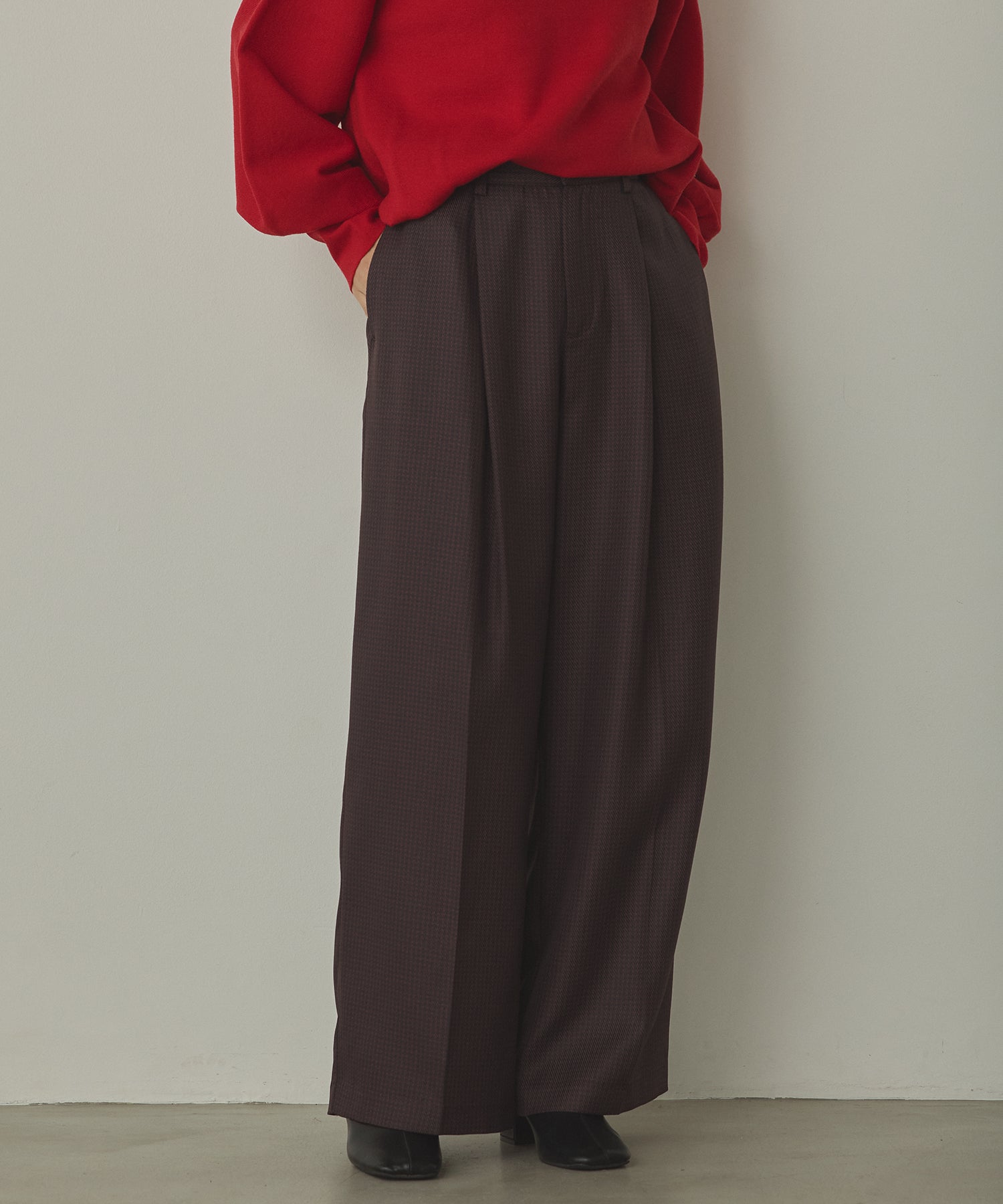 ハンチ hunch ウールライク ストレートパンツ （ブラック） ブラック