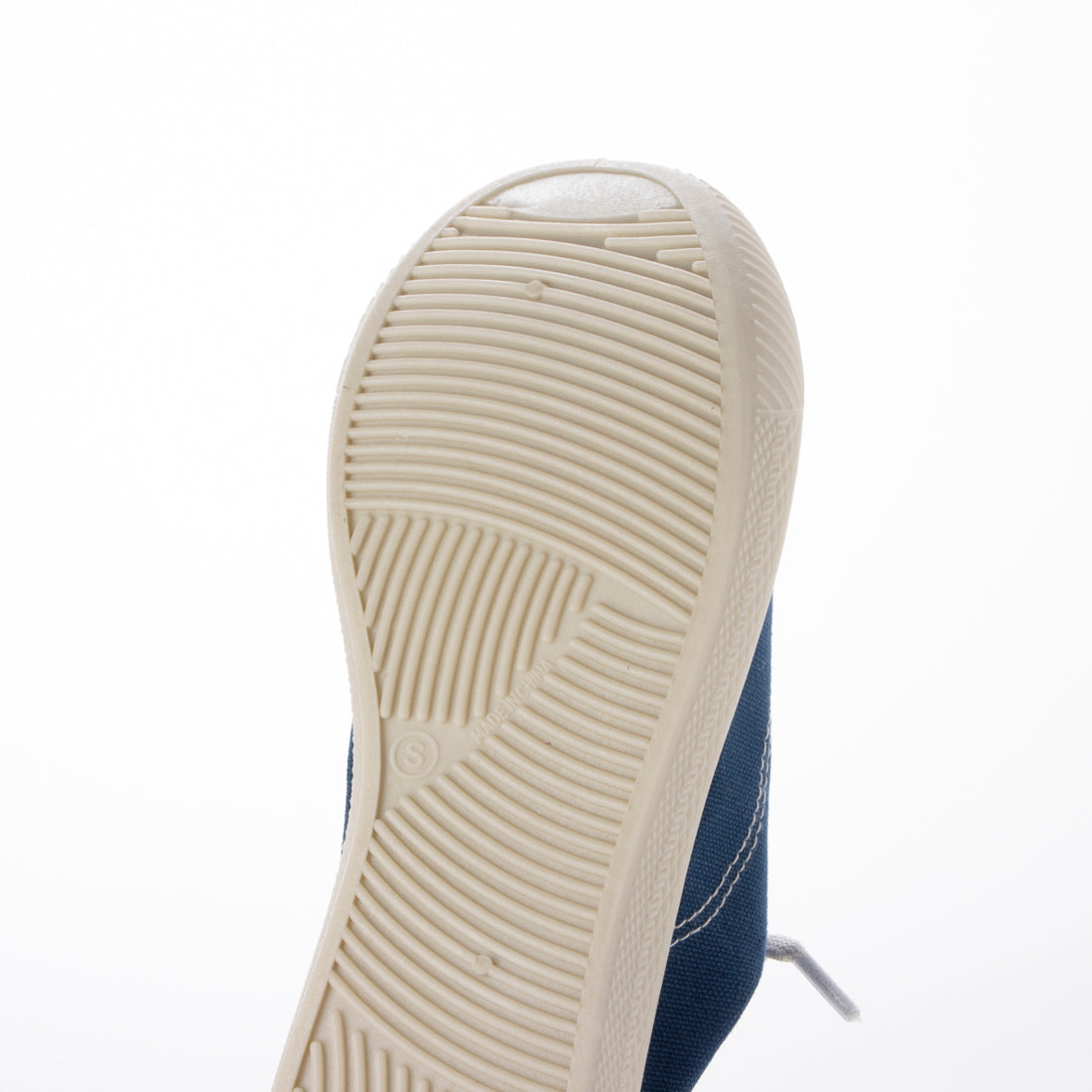 HUSKY husky Co.Ltd. onni ELAMA completely washable oblique toe sneakers
