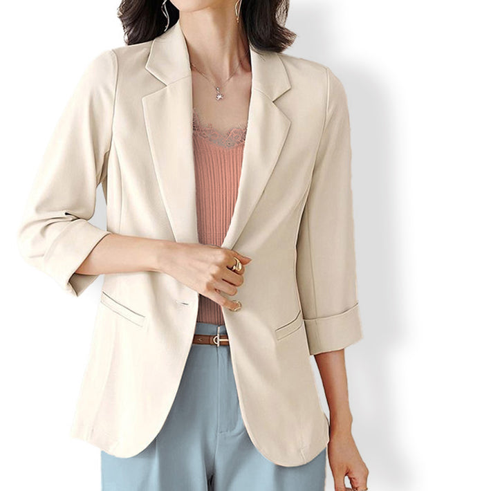 Aica ica Stretchable, drapeable, light weight, georgette material, 3/4 sleeve tailored jacket
