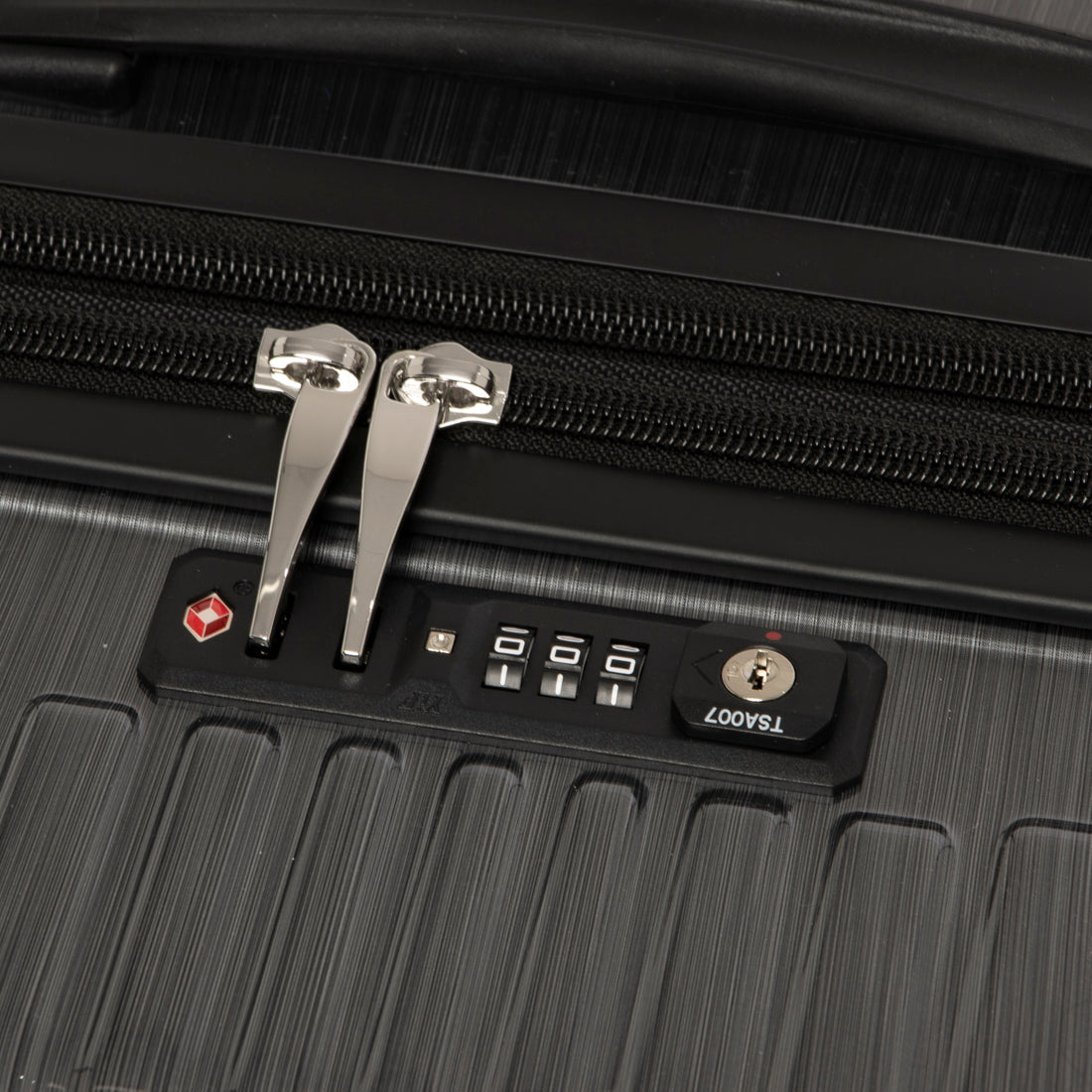 アジア・ラゲージ Asia Luggage 大容量／軽量／拡張機能で容量アップ／高純度ポリカーボネイト100% ALI-6000-18W [3?4泊] 40L(拡張時48L) （ガンメタブラッシュ） ガンメタブラッシュ