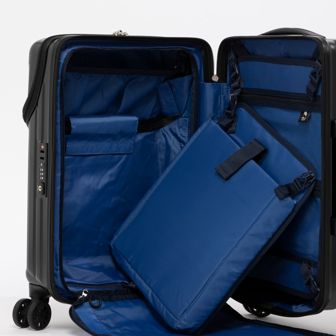 アジア・ラゲージ Asia Luggage トップオープン / 高純度ポリカーボネイト100% / 2way式TSAロック搭載 / 15インチPC収納可能/軽量/機内持ち込みサイズ ALI-6000TP-18 [2?3泊] 37L （マットブラック） マットブラック