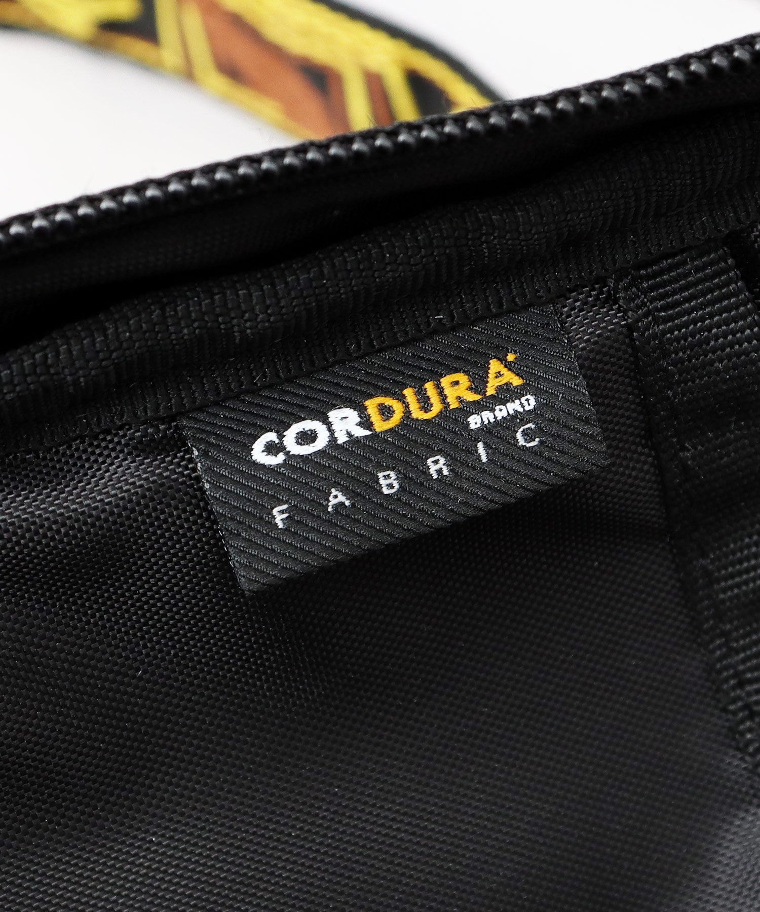 フェンダー FENDER ボディバッグ ワンショルダー バッグ シンプル 斜めがけ 肩がけ ショルダーバッグ コーデュラ （ブラック） ブラック