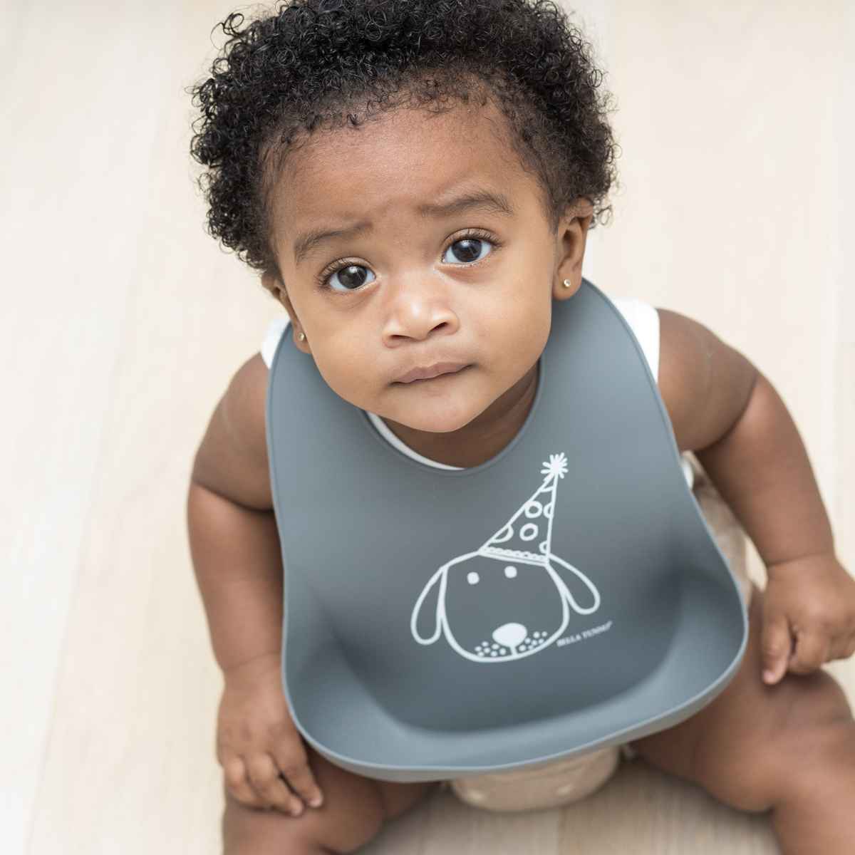 Bella Tunno Wonder Bib, silicone, for ages 6 months to 3 years [Non-returnable item]